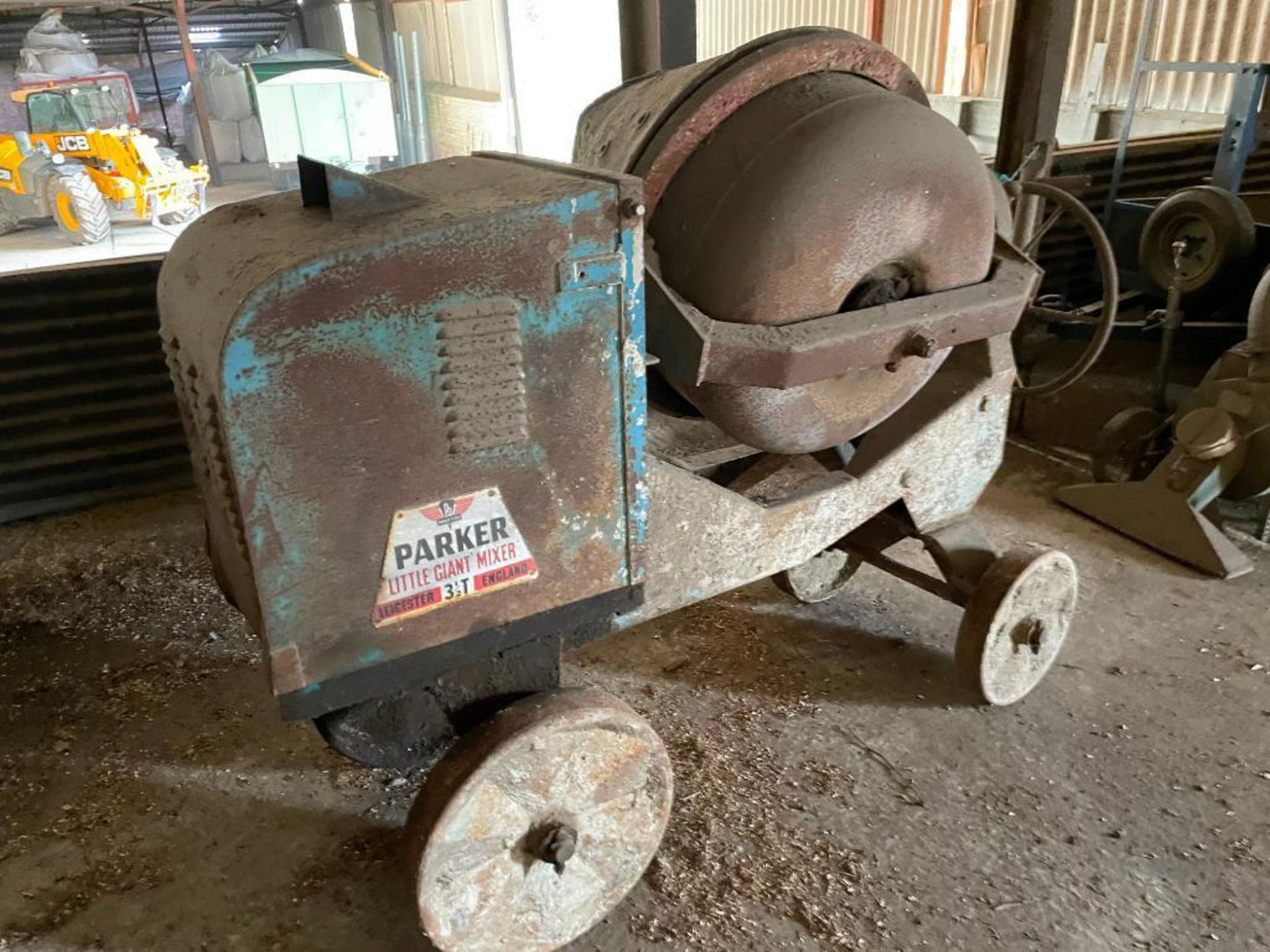 Parker little giant cement mixer, spares or repairs - Image 2 of 2