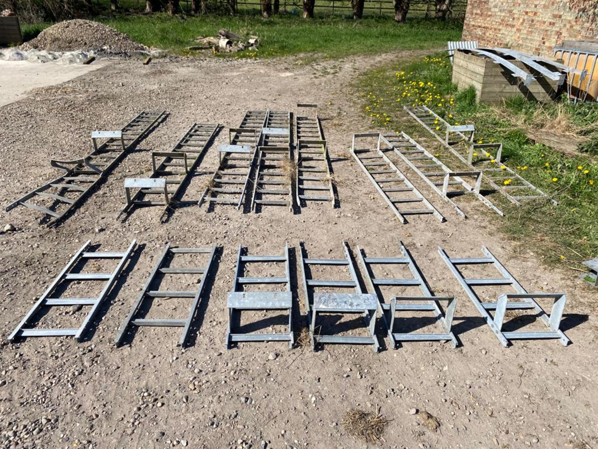 Galvanised ladders - Image 3 of 3