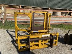 Grays individual round bale stacker