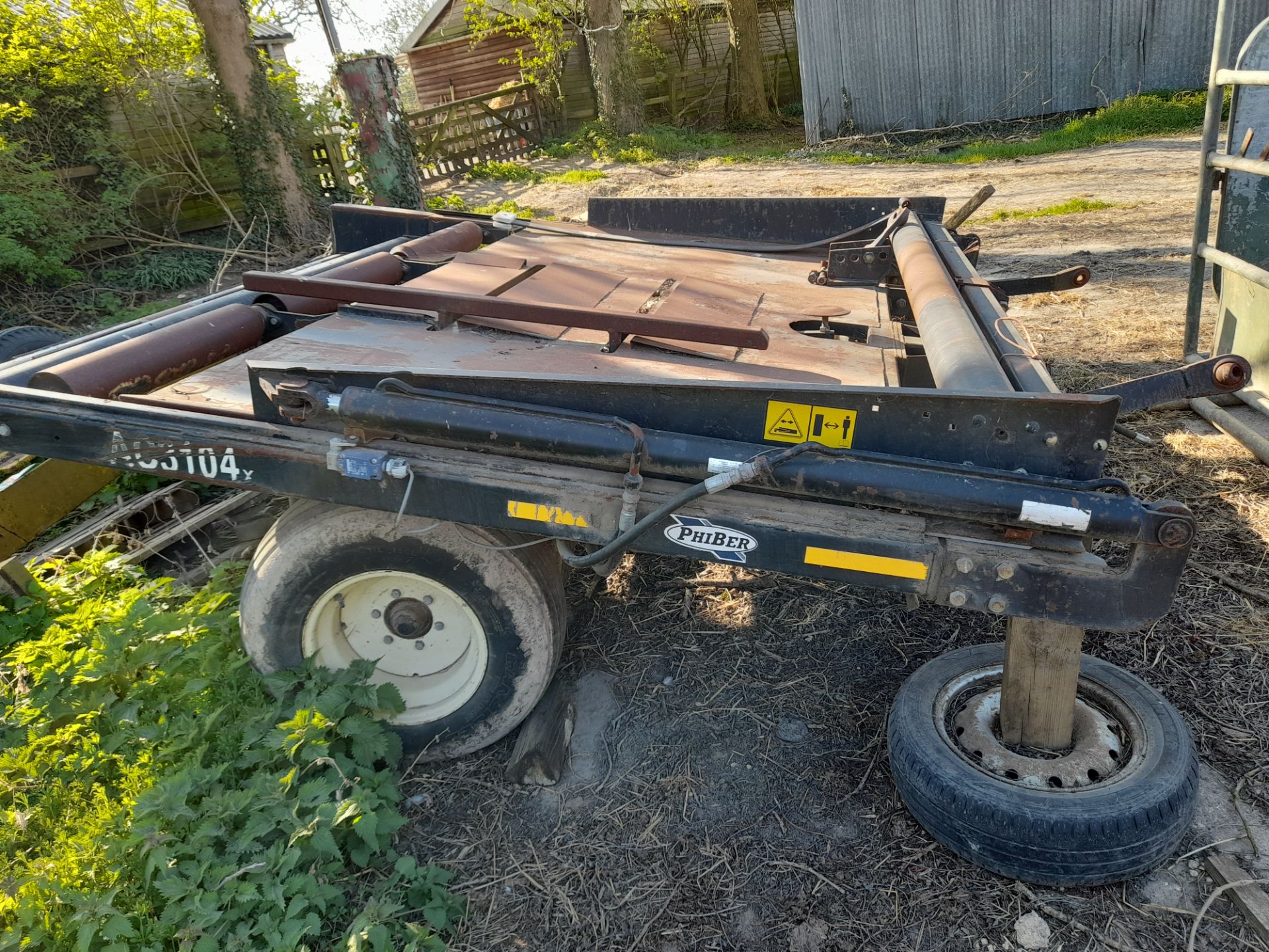 PhiBer AC3104x automatic bale sledge