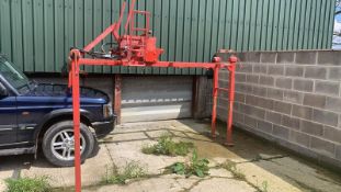 Bateman twin disc fertiliser spreader de-mount frame