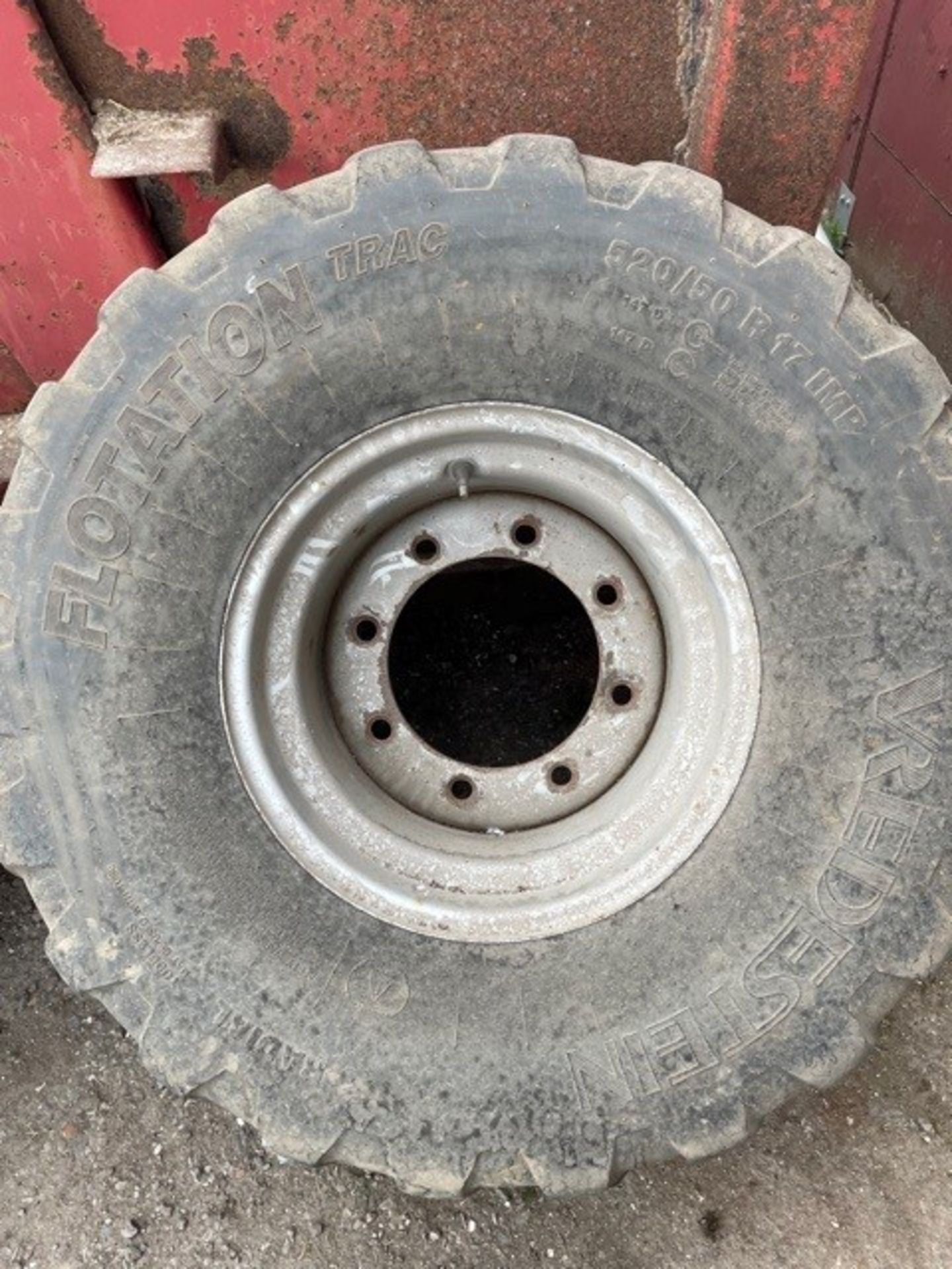 6 x Vredestein IMP 520/50R17 Flotation 8 stud Wheels & Tyres - Image 2 of 2