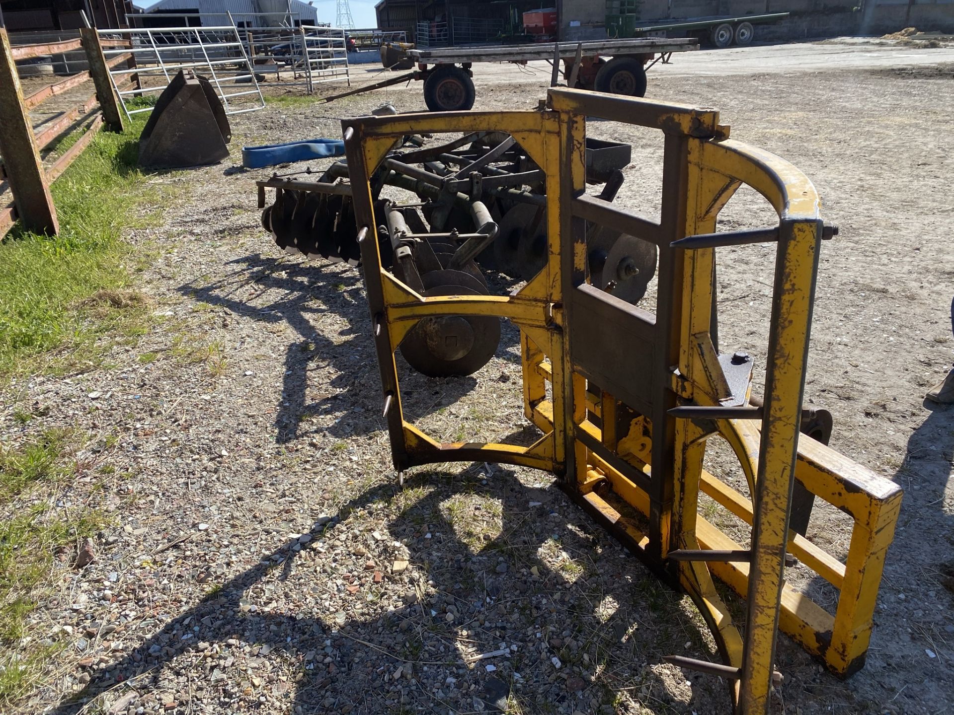 Grays individual round bale stacker - Image 3 of 5