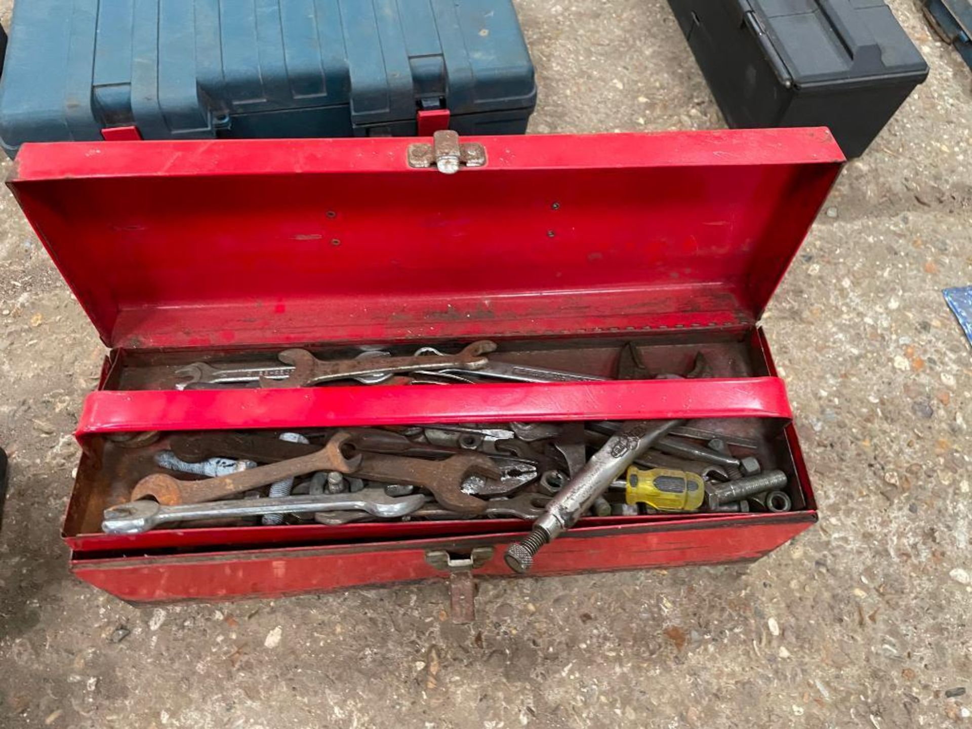 Quantity of tool boxes and tools - Image 2 of 3