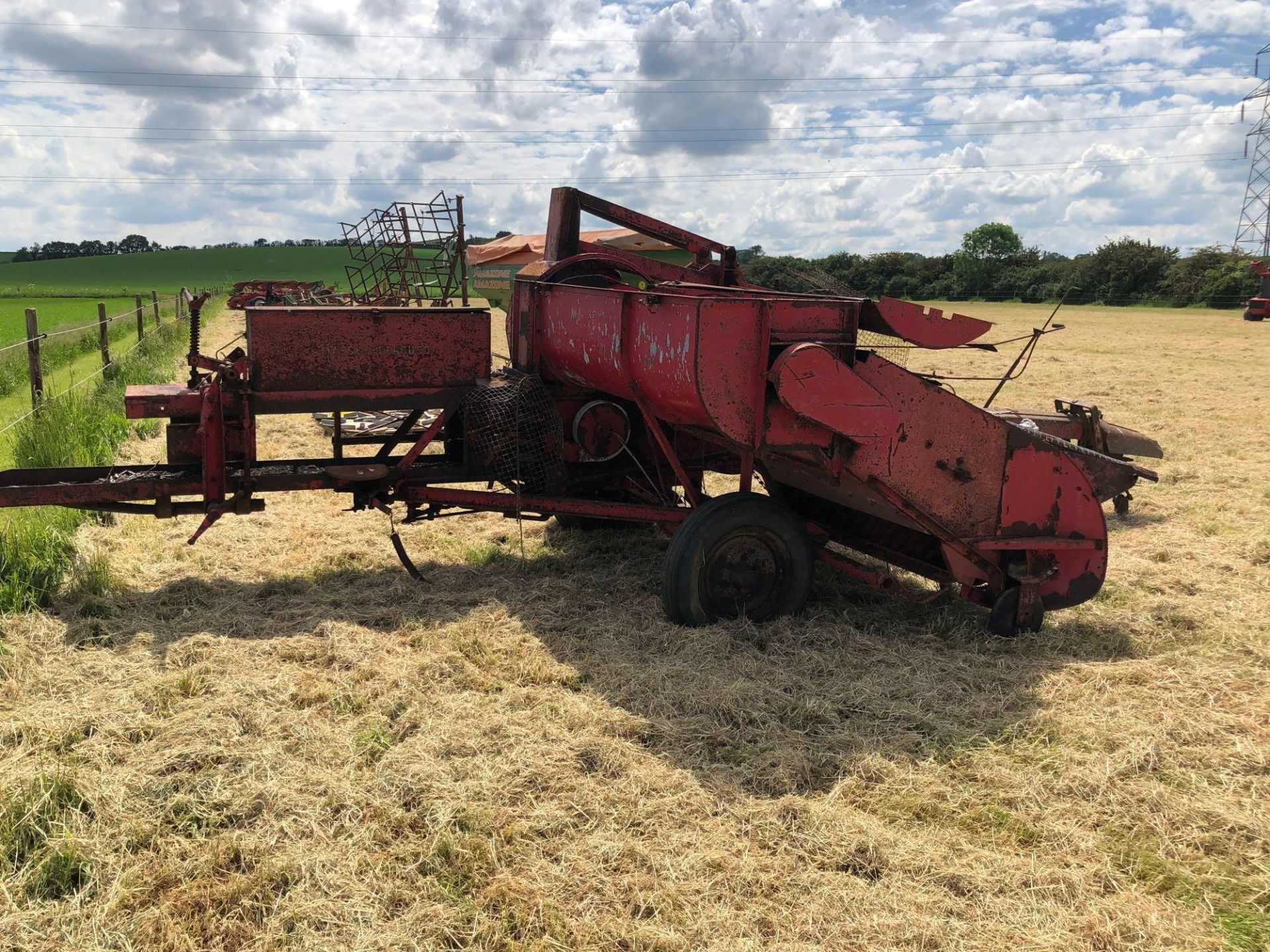 Massey Ferguson 701 conventional baler, spares or repairs - Image 3 of 7