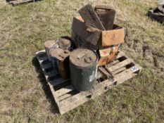 Various oil cans, Jerry can and other cans