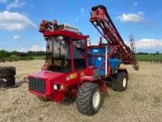 1995 Frazier Agri-Buggy SD with GEM 24m self propelled sprayer, 1500l tank on 38x20.00-16 wheels and