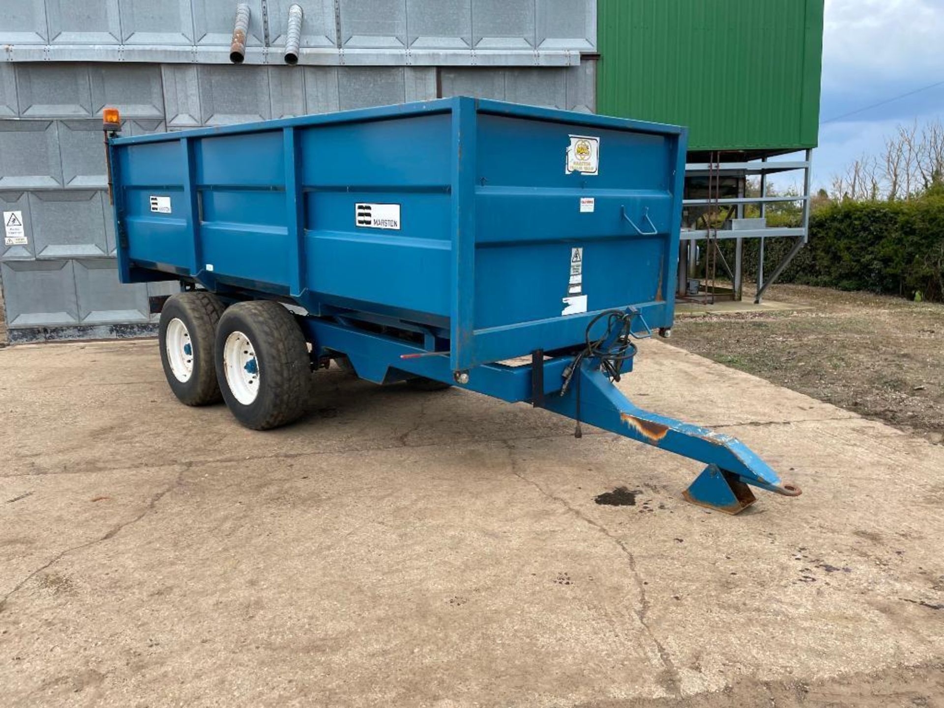 2000 AS Marston 10t twin axle grain trailer, manual tailgate and grain chute on 385/65R22.5 wheels a - Image 5 of 17