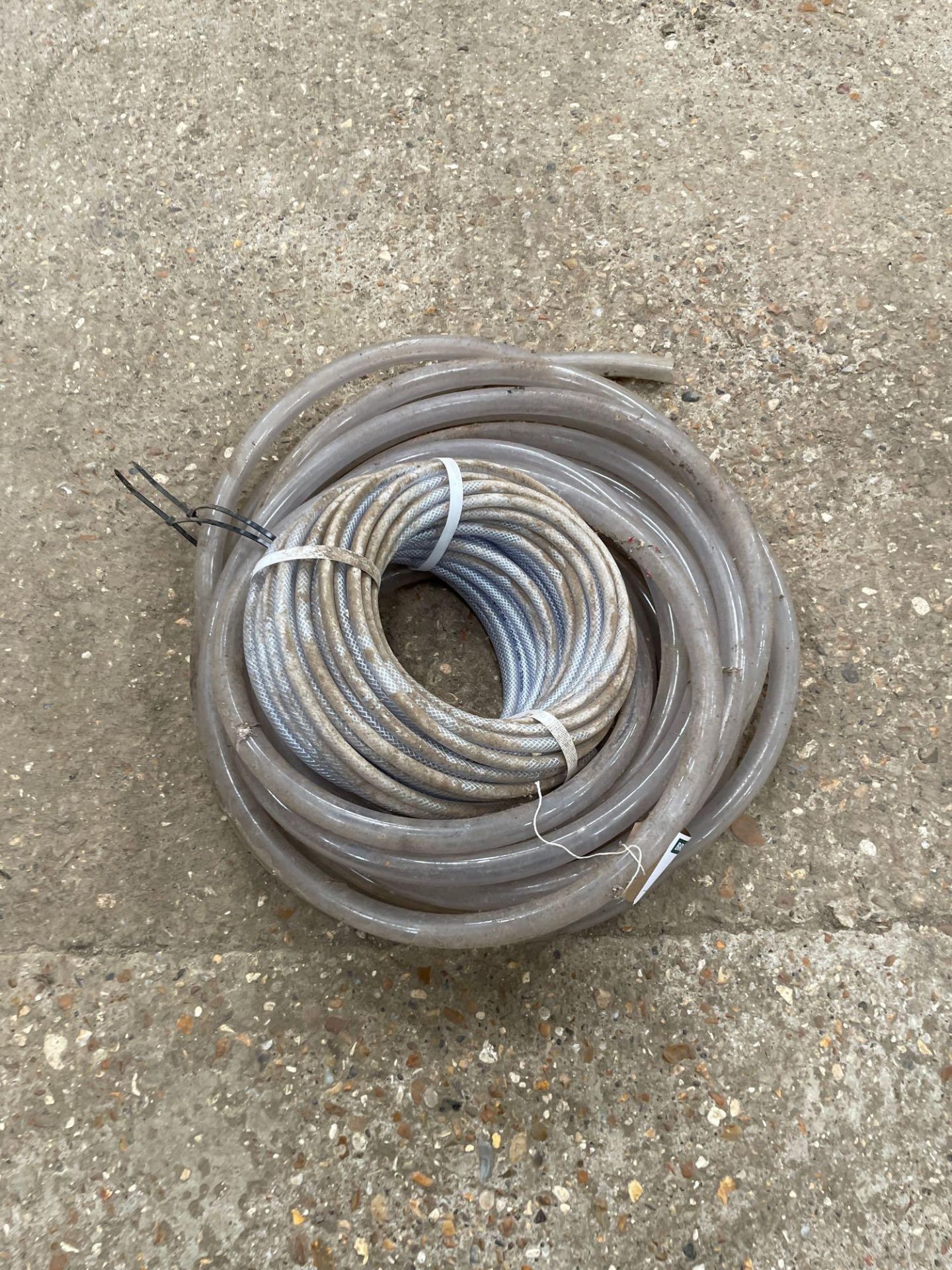 Quantity hose - Image 2 of 2