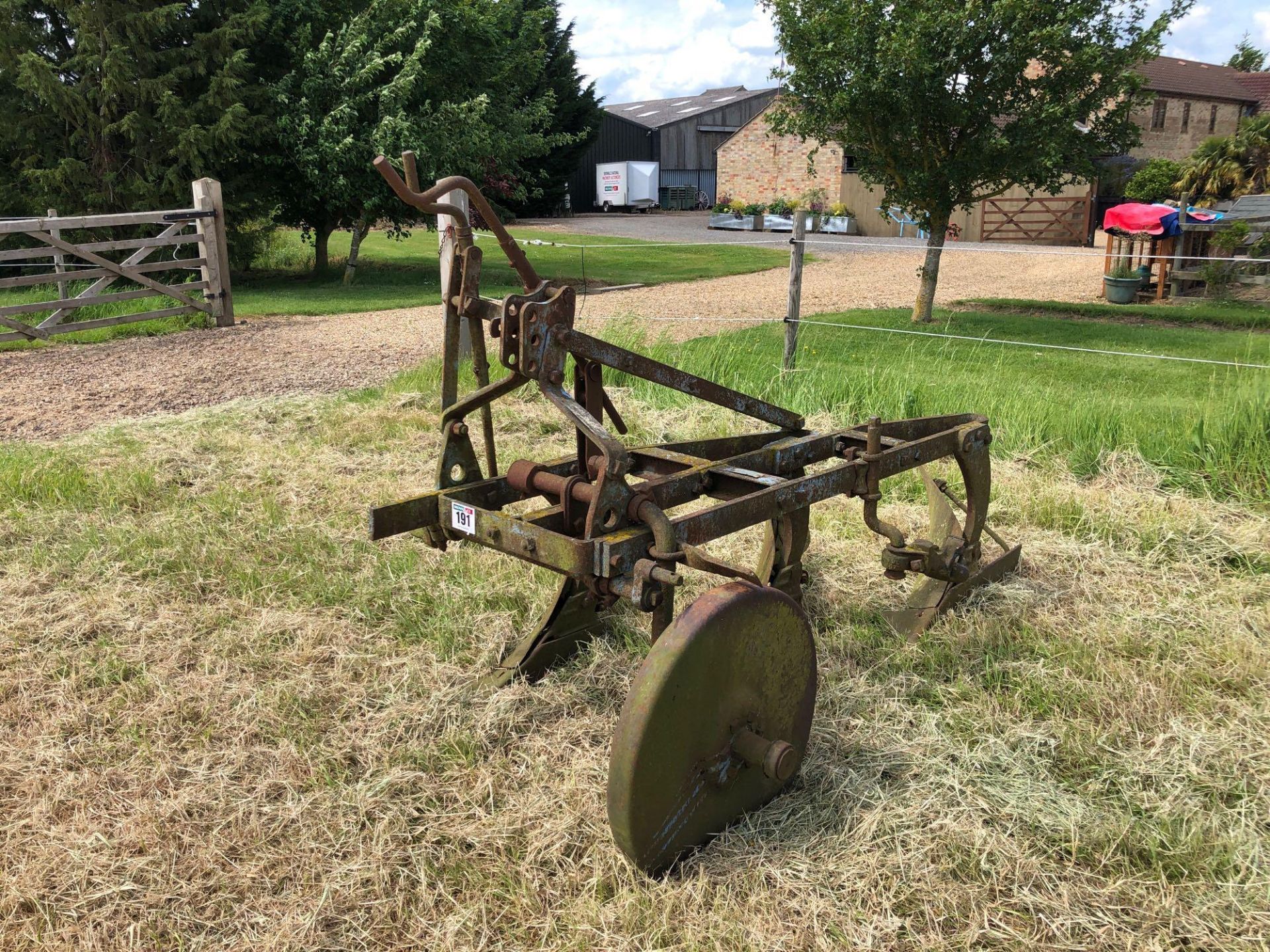 Ransomes 3f conventional trailed plough - Image 5 of 6