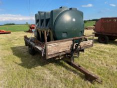 10 ft single axle trailer, wooden floor with 2500l plastic tank 12v electric pump