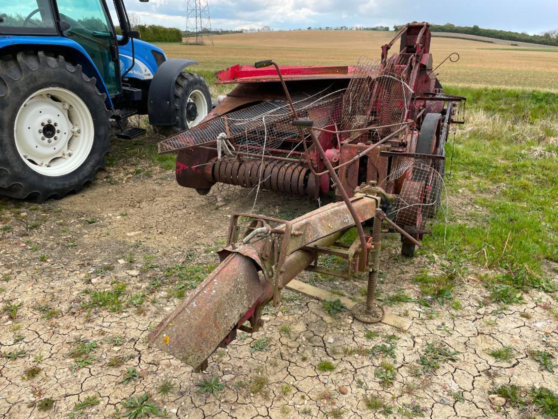 Massey Ferguson 701 conventional baler, spares or repairs - Image 7 of 7