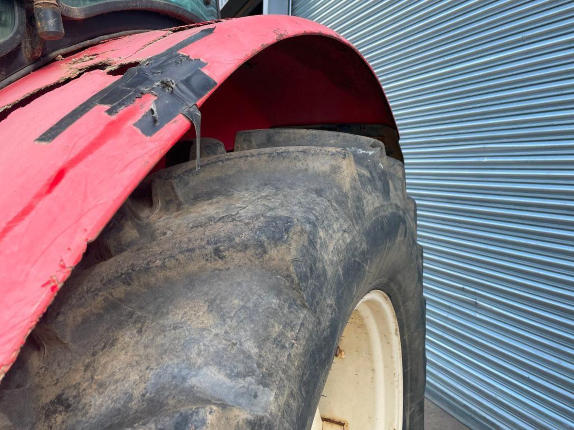 2007 Zetor 10641 4wd tractor with TracLift 260SL front loader, 3 manual spools on 420/70R24 front an - Image 16 of 20