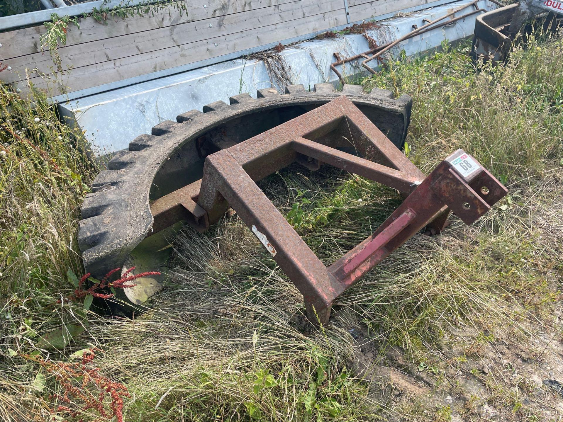 Linkage mounted yard scraper - Image 4 of 4