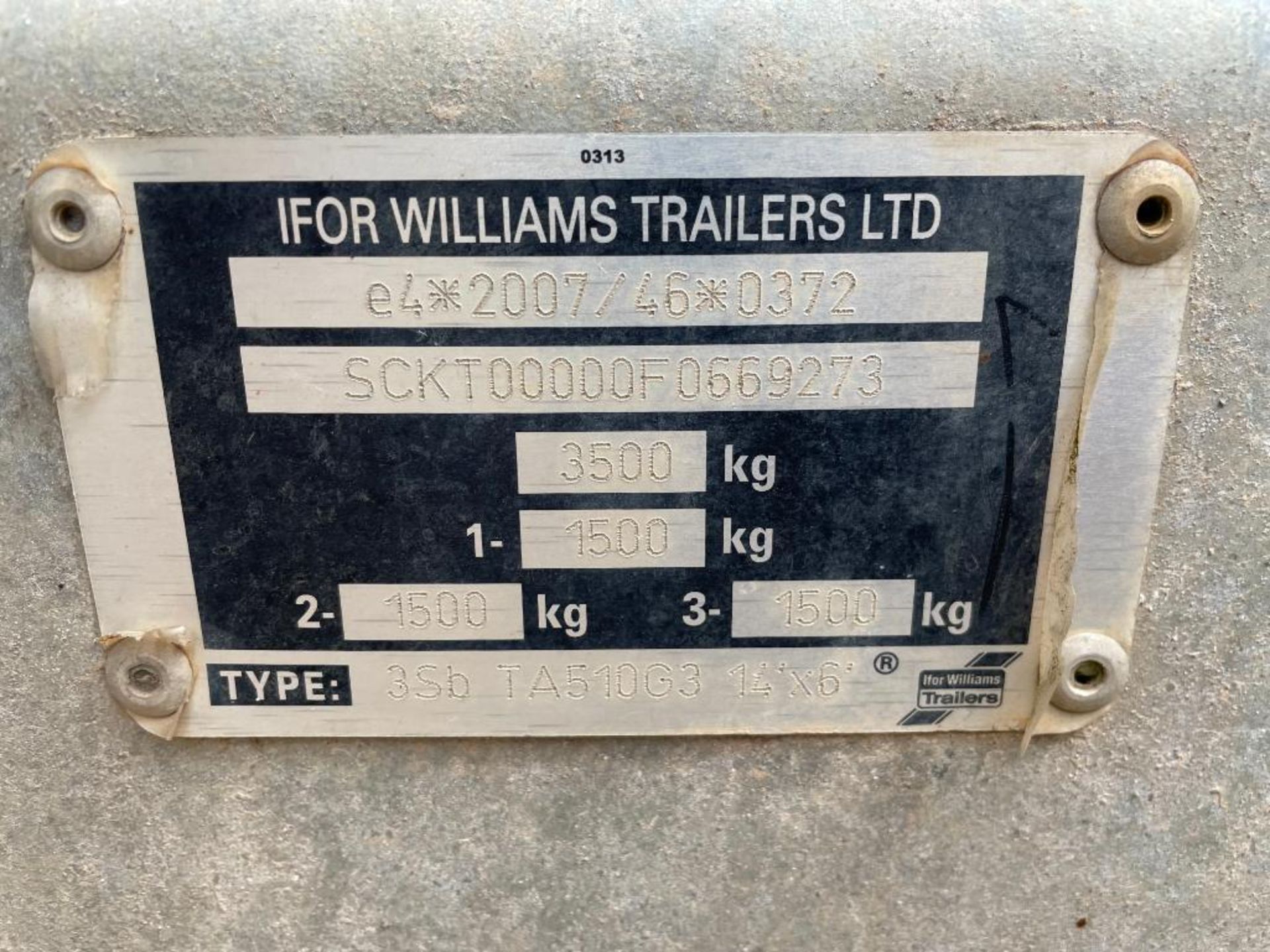 2007 Ifor Williams TA510G3 14ft tri-axle livestock trailer with partition gate. Serial No: SCKT00000 - Image 9 of 13