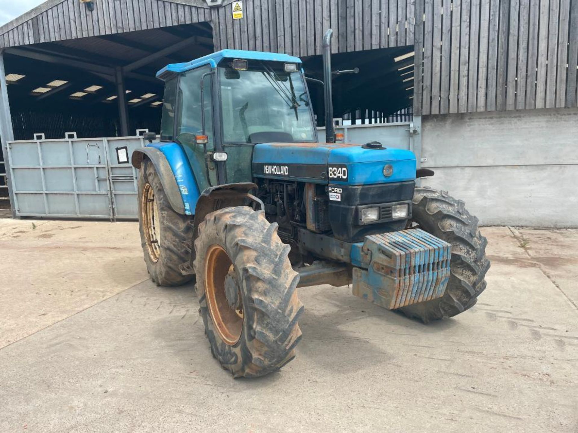 1997 New Holland 8340 4wd tractor with 2 manual spools on 14.9R28 front and 18.4R38 rear wheels and - Image 6 of 22