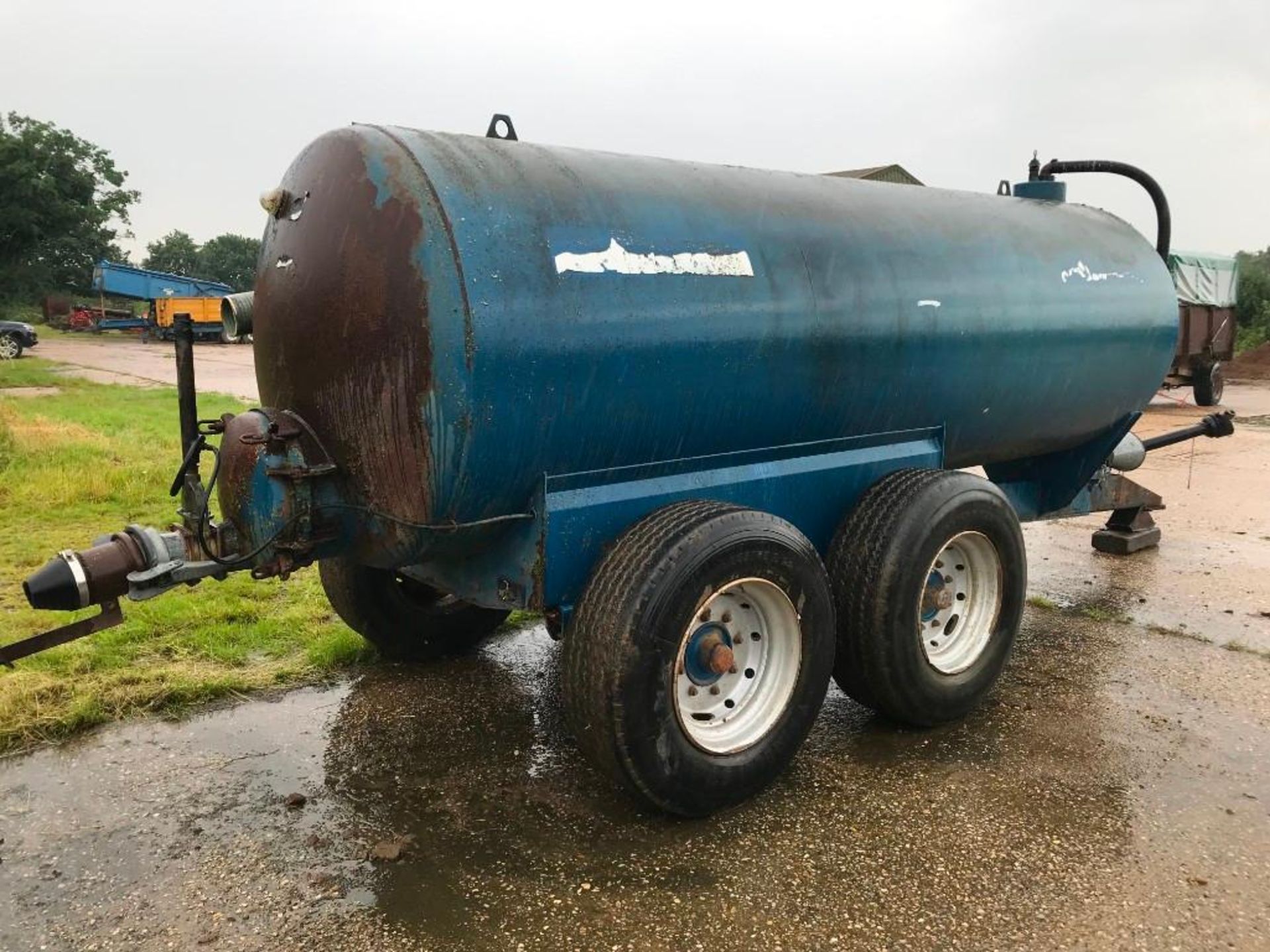 A S Marston 2000 Gallon Tandem Axle Vacuum Tanker - Image 4 of 5