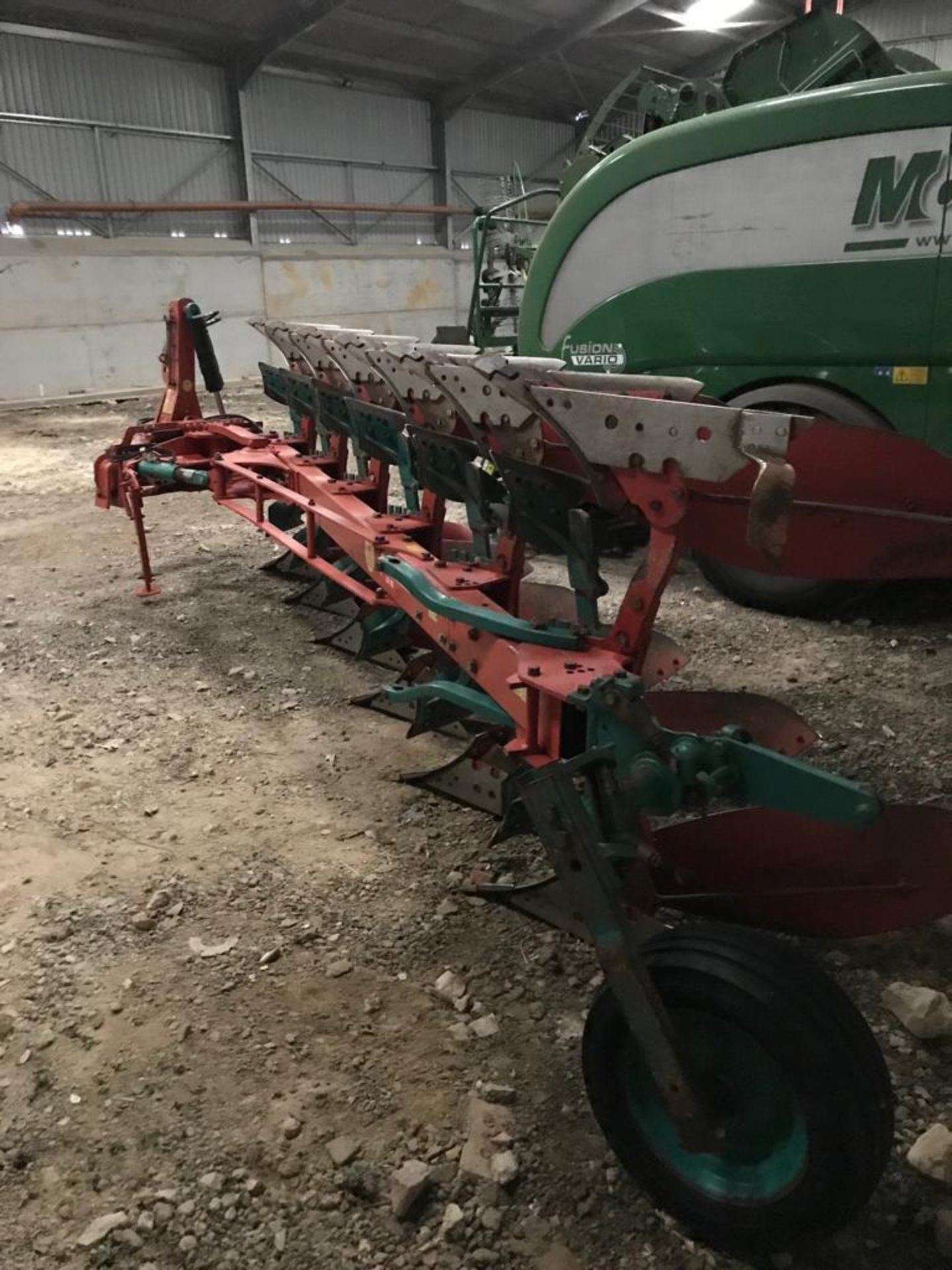 Kverneland LD85/300 6 Furrow Reversible Plough - Image 6 of 15