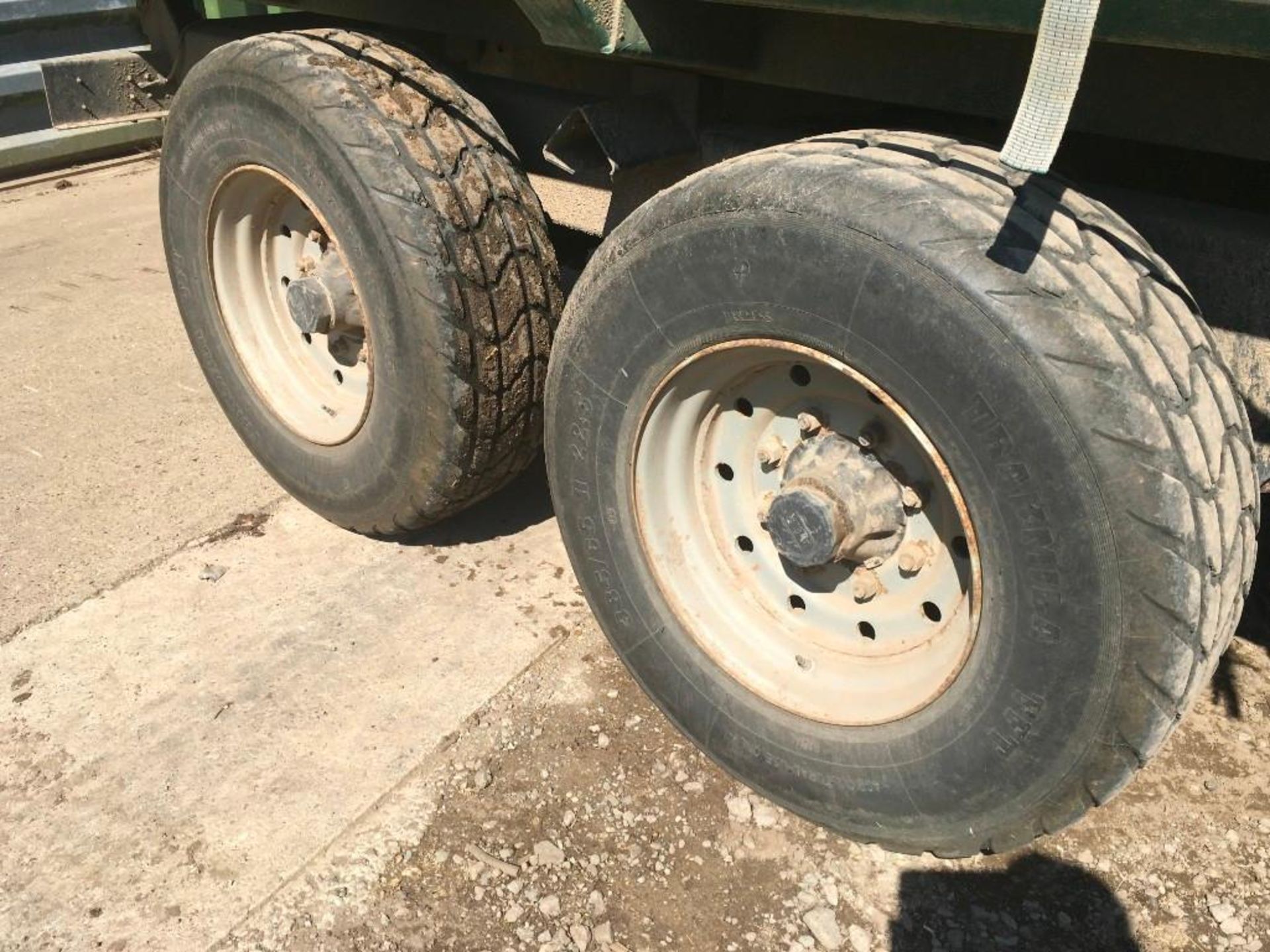 2001 Marston 14t twin axle grain trailer, hydraulic tipping. - Image 5 of 8