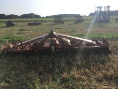 1990 Kuhn HR401 4m power harrow. Refurbished gear box in 2019.