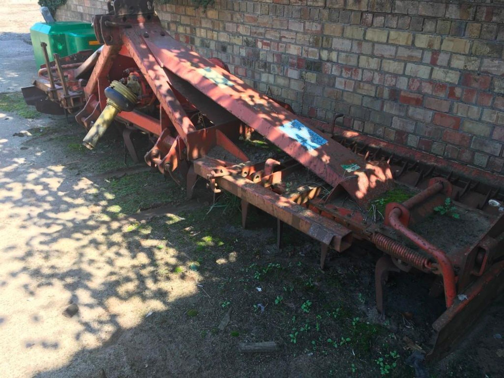 1990 Kuhn HR401 4m power harrow. Refurbished gear box in 2019. - Image 3 of 5