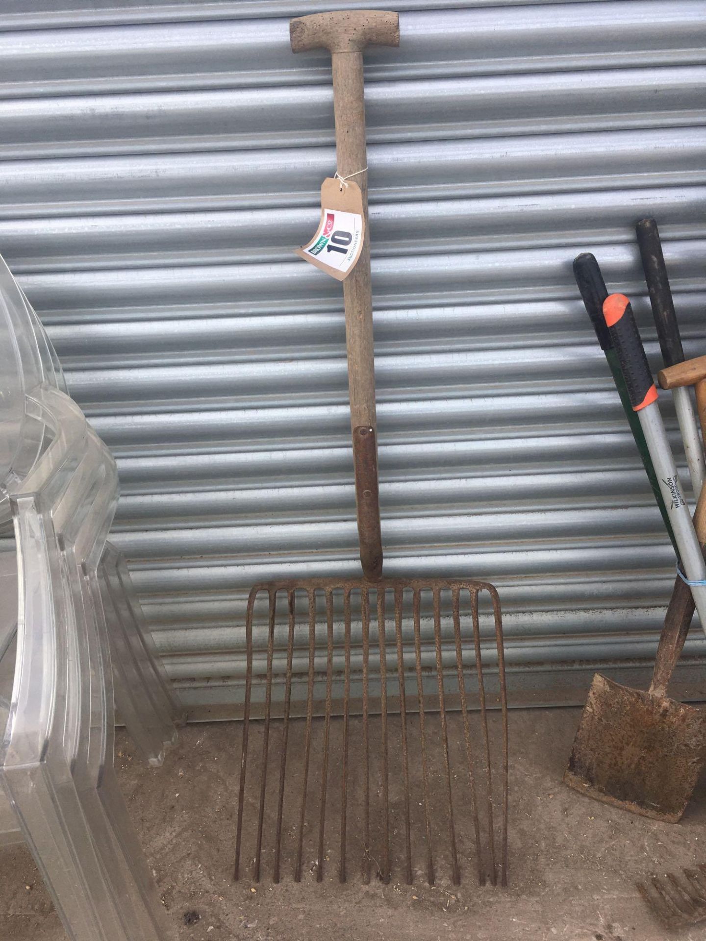 Hand held beet fork NO VAT