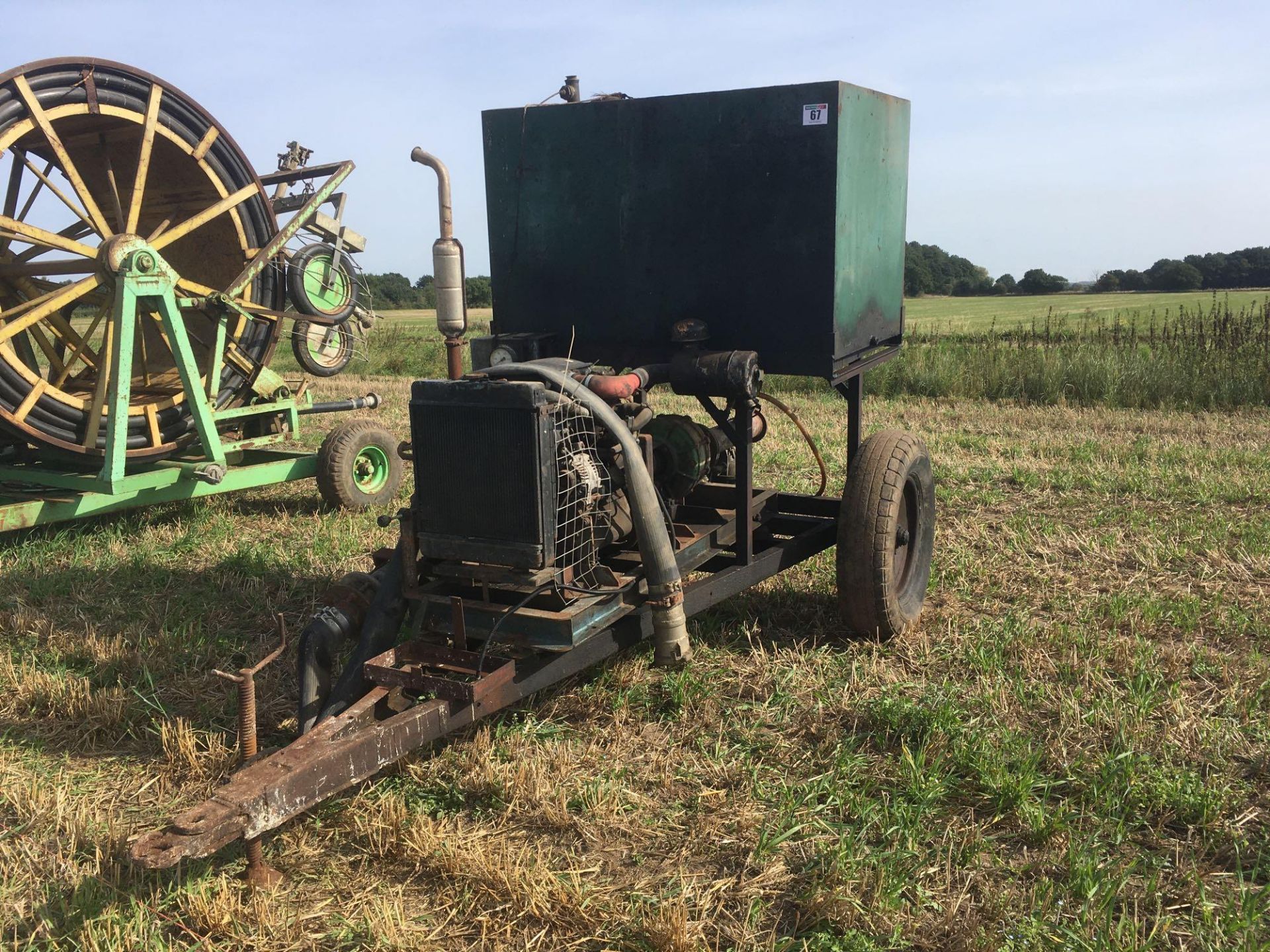 Irrigation pump on transport frame with mounted diesel tank. - Image 2 of 3