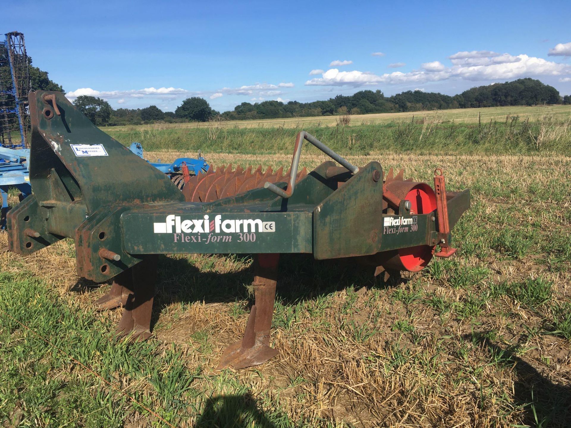 Flexi–Farm flexi form 300 3 leg V form subsoiler and packer roll. - Image 4 of 9