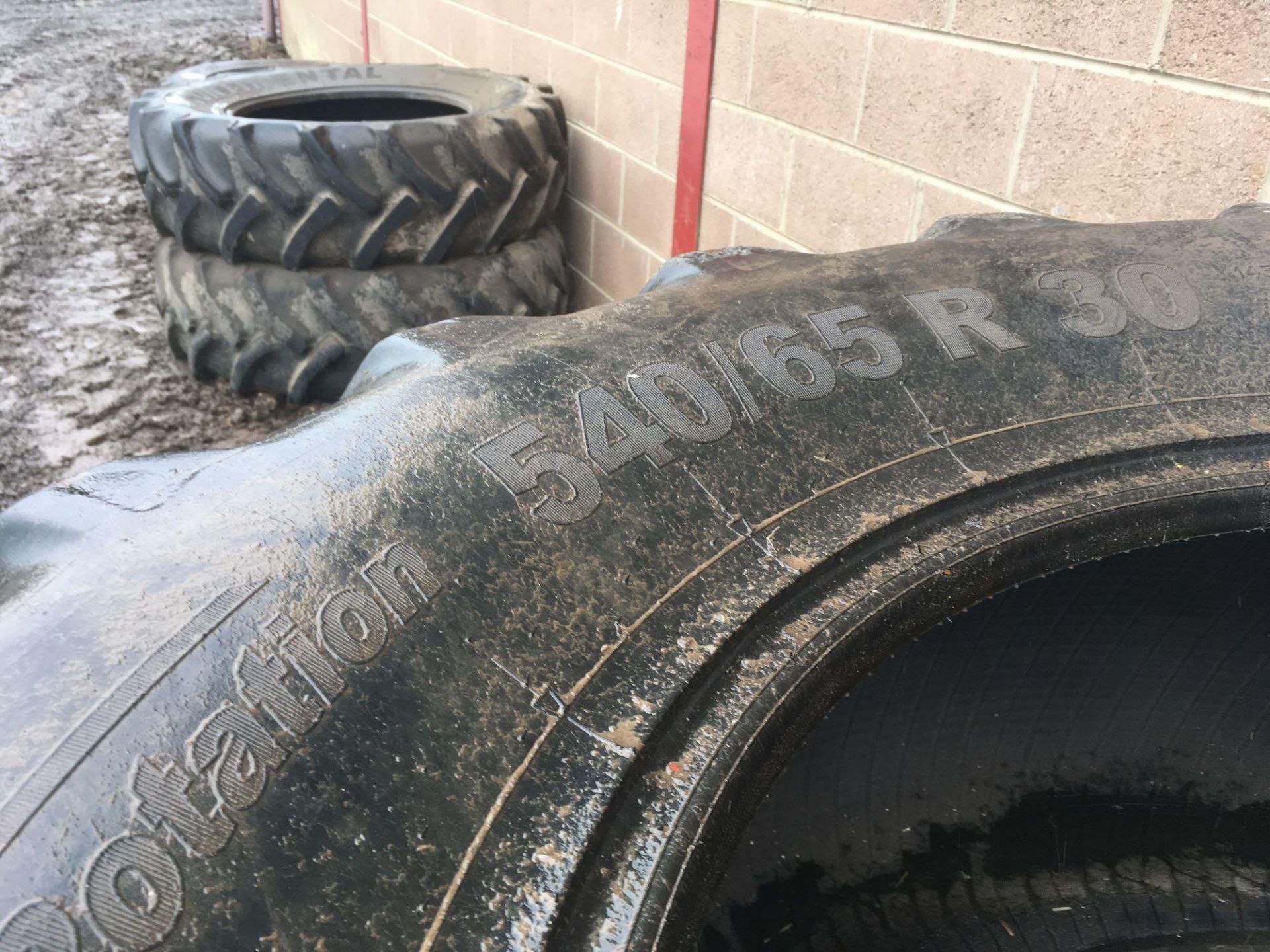 Pair of Taurus 540/65R30 tyres - Image 2 of 2