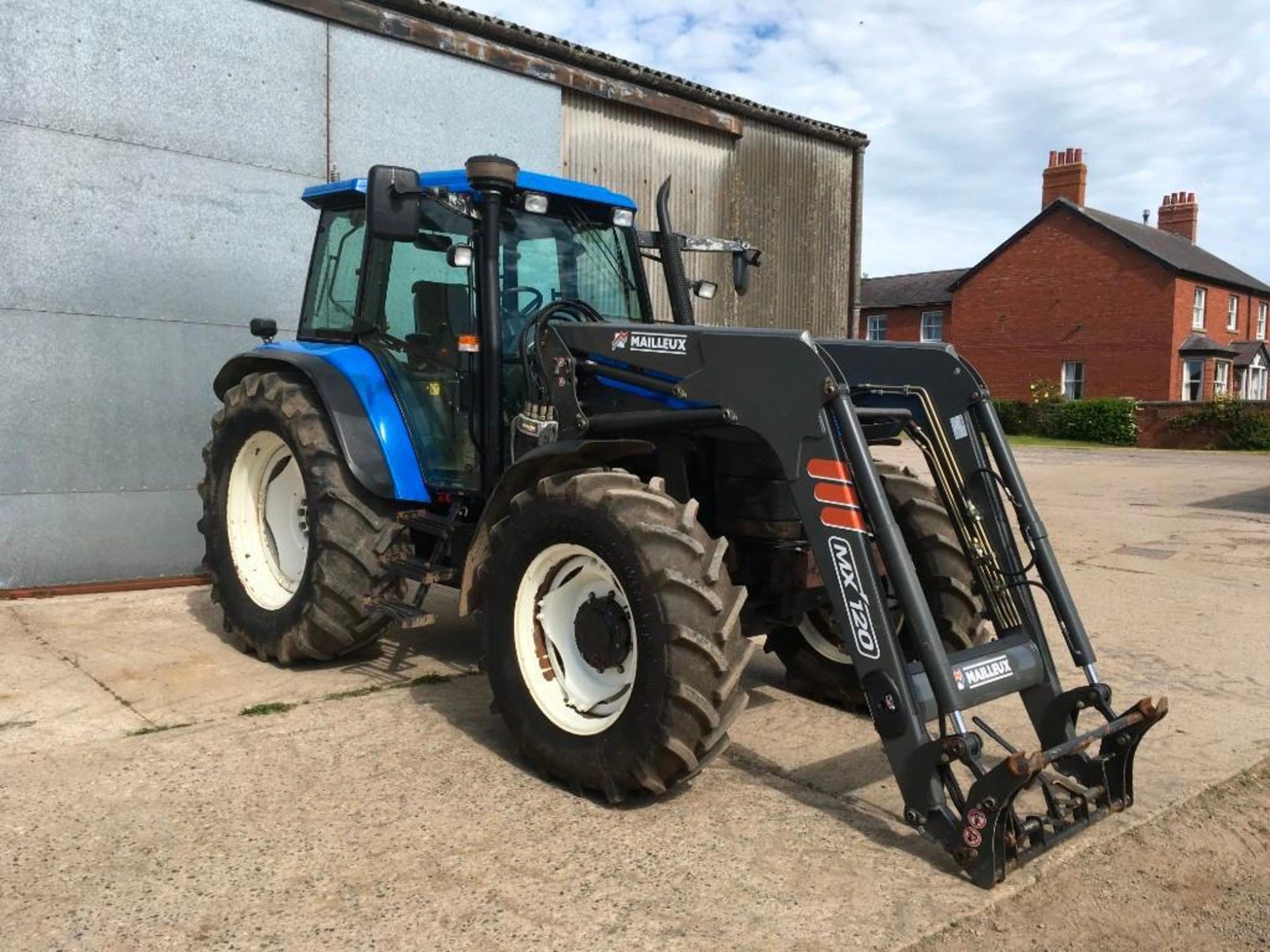 2003 New Holland TS115 tractor with Mailleux MX120 front loader. 2 spool valves, rear link arms and - Image 3 of 13