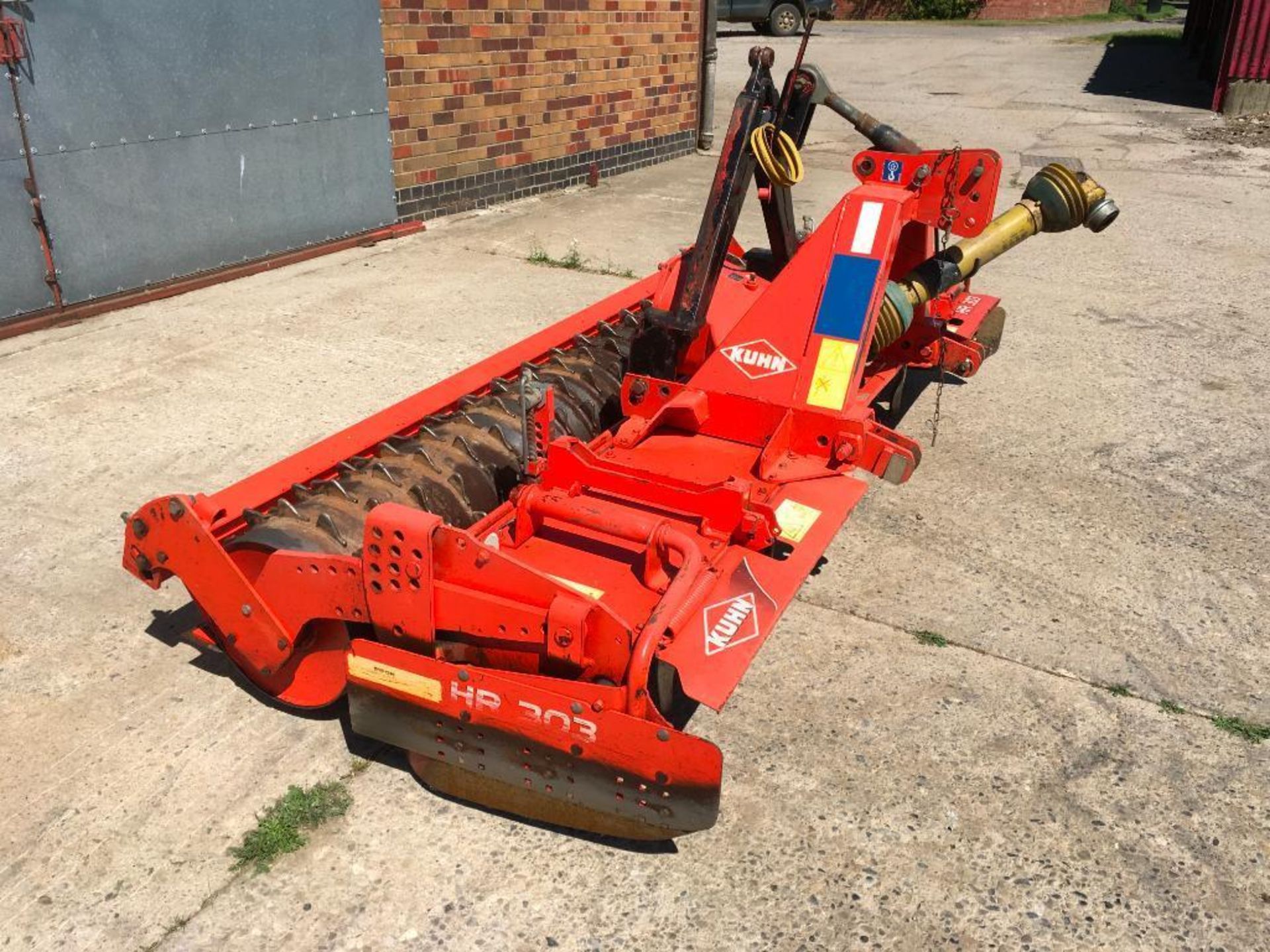 2008 Kuhn HR303 3m power harrow. Serial No: F1472. Manual in office. - Image 4 of 12