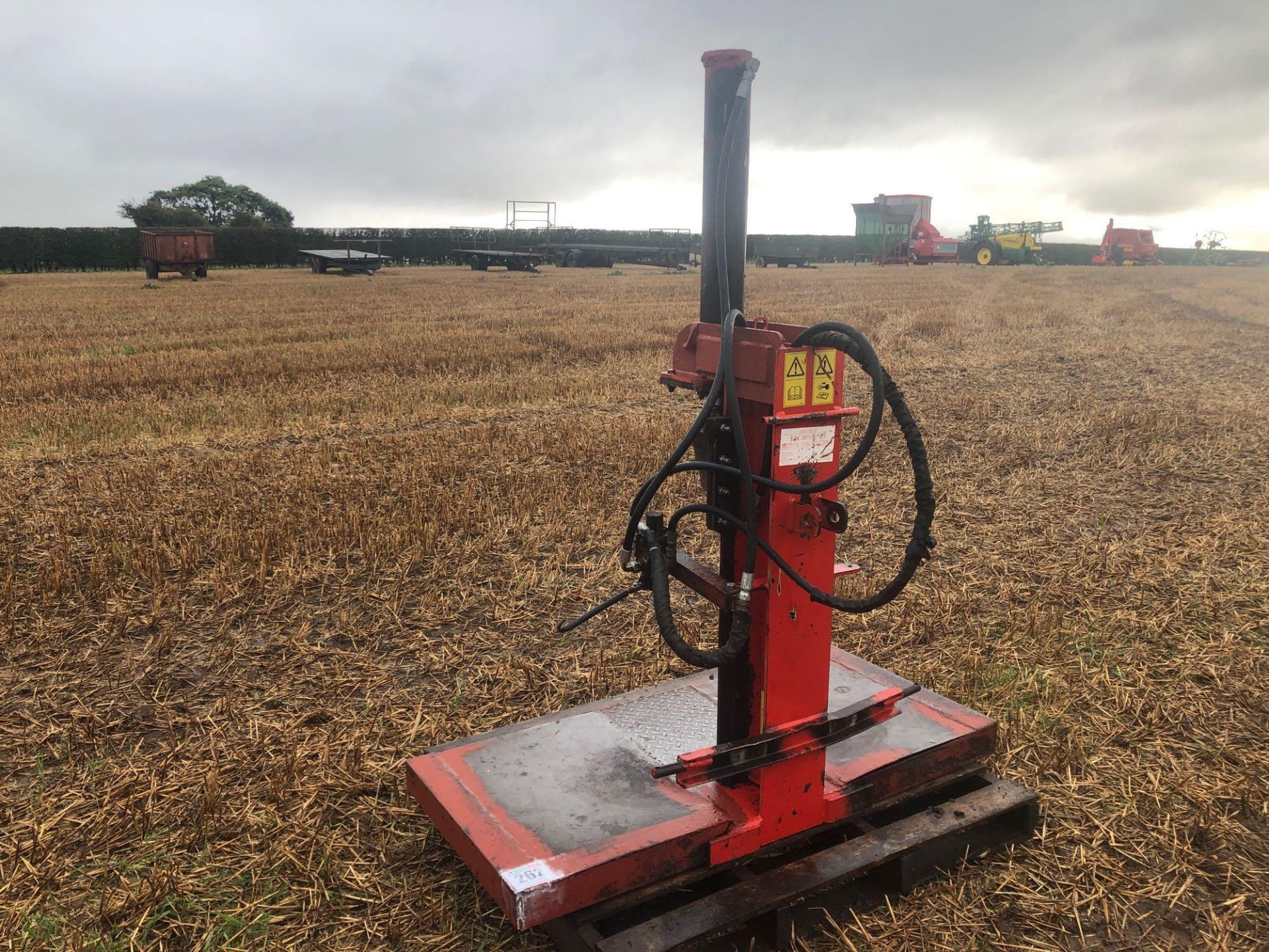 Hydraulic log splitter - Image 2 of 3