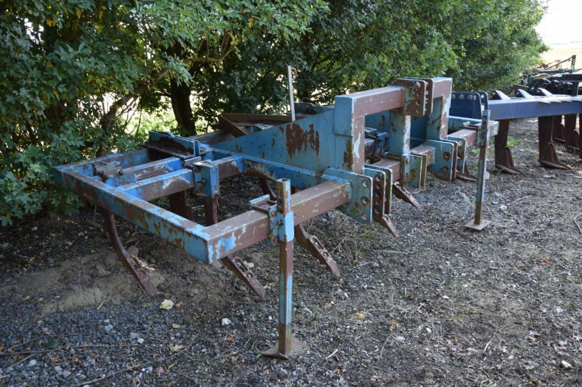 Ransomes 9 leg cultivator, linkage mounted - Image 4 of 5