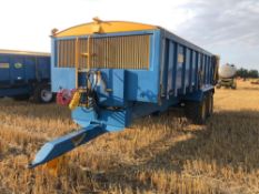 2009 Easterby ET14 twin axle root trailer with hydraulic tailgate, grain chute, rollover sheet, air