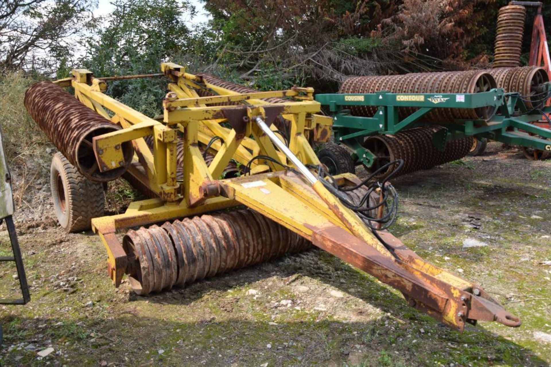 Twose 12.6m horizontal folding cambridge rolls with breaker rings. Serial No: 70422096847 - Image 5 of 7