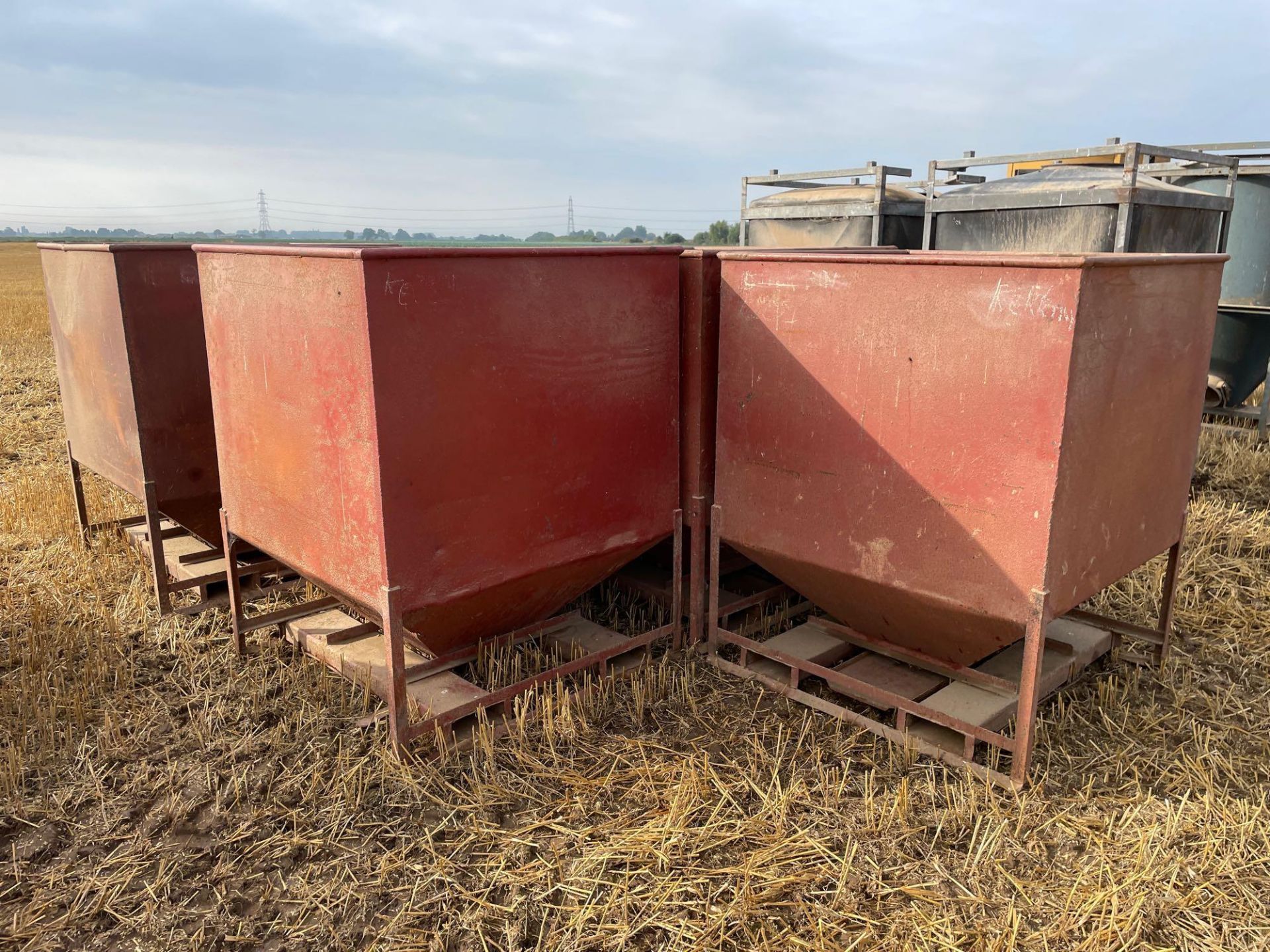 5No. Metal seed tanks - Image 3 of 3