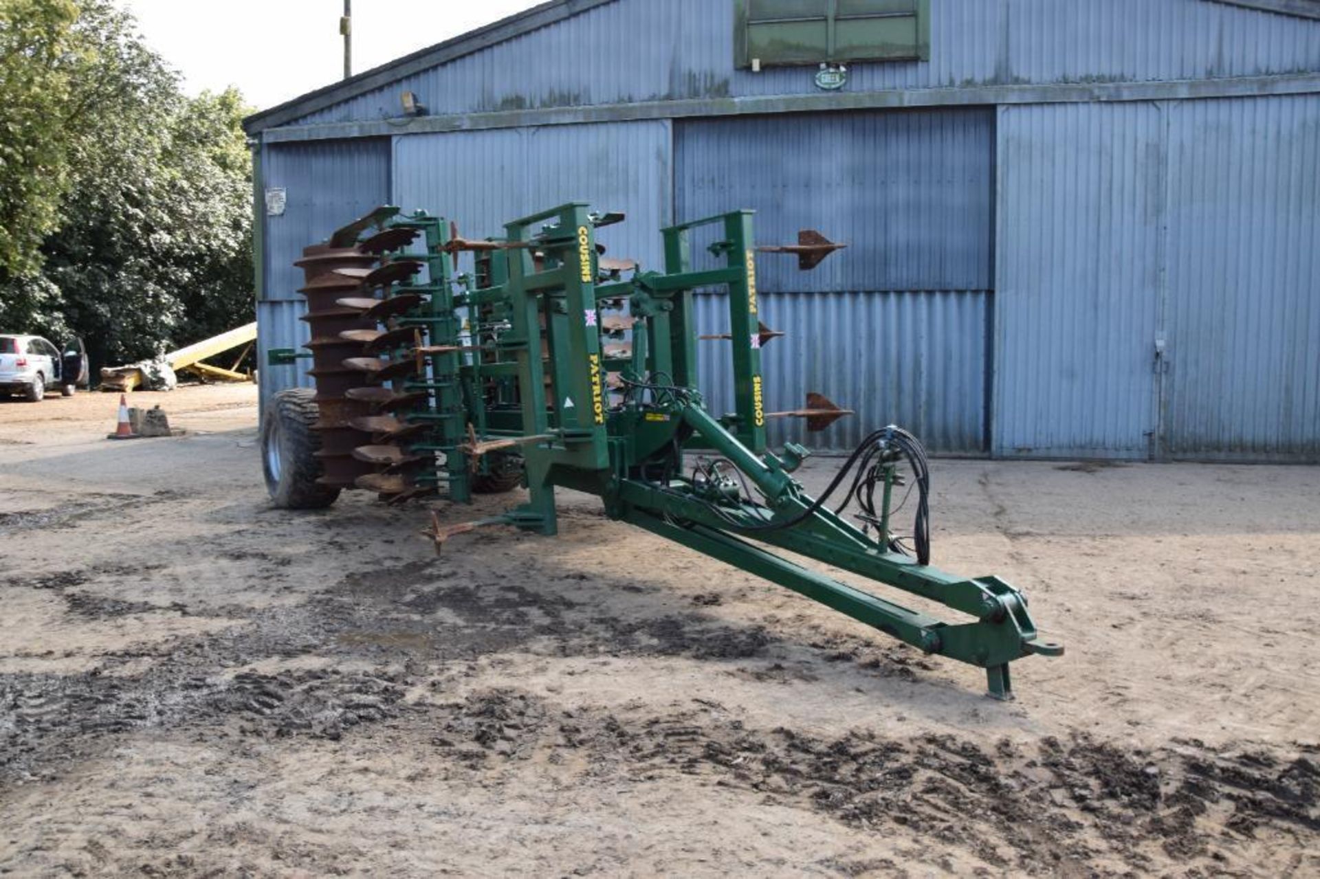 2018 Cousins Patriot 4m trailed hydraulic folding cultivator with subsoiler legs, discs and packer. - Image 21 of 21
