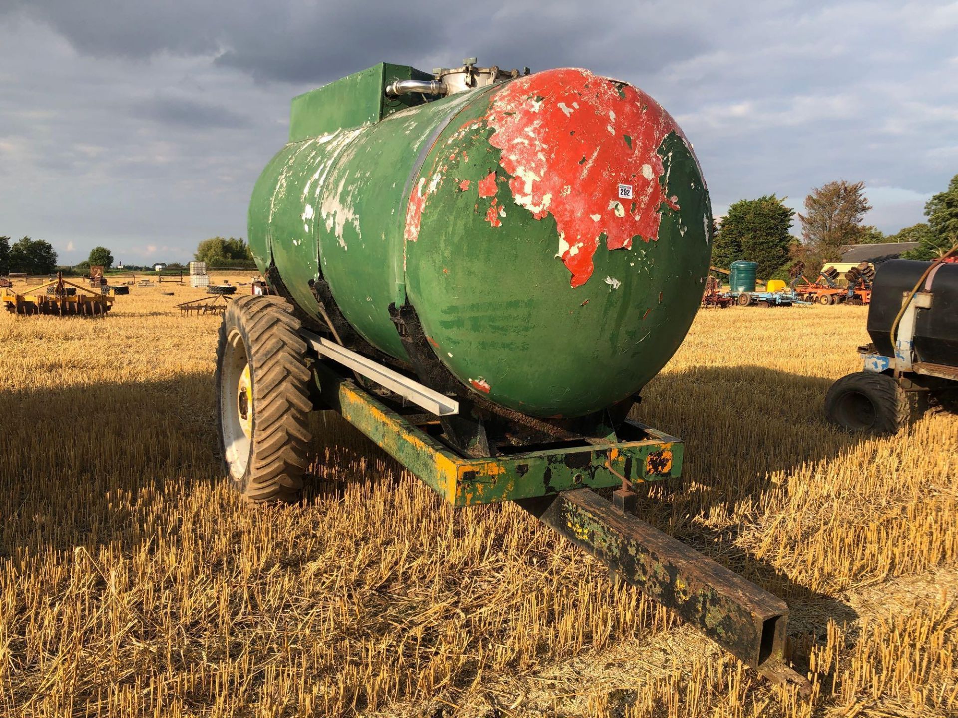 Stainless steel water tank single axle on 13.6R38 wheels and tyres - Image 2 of 5