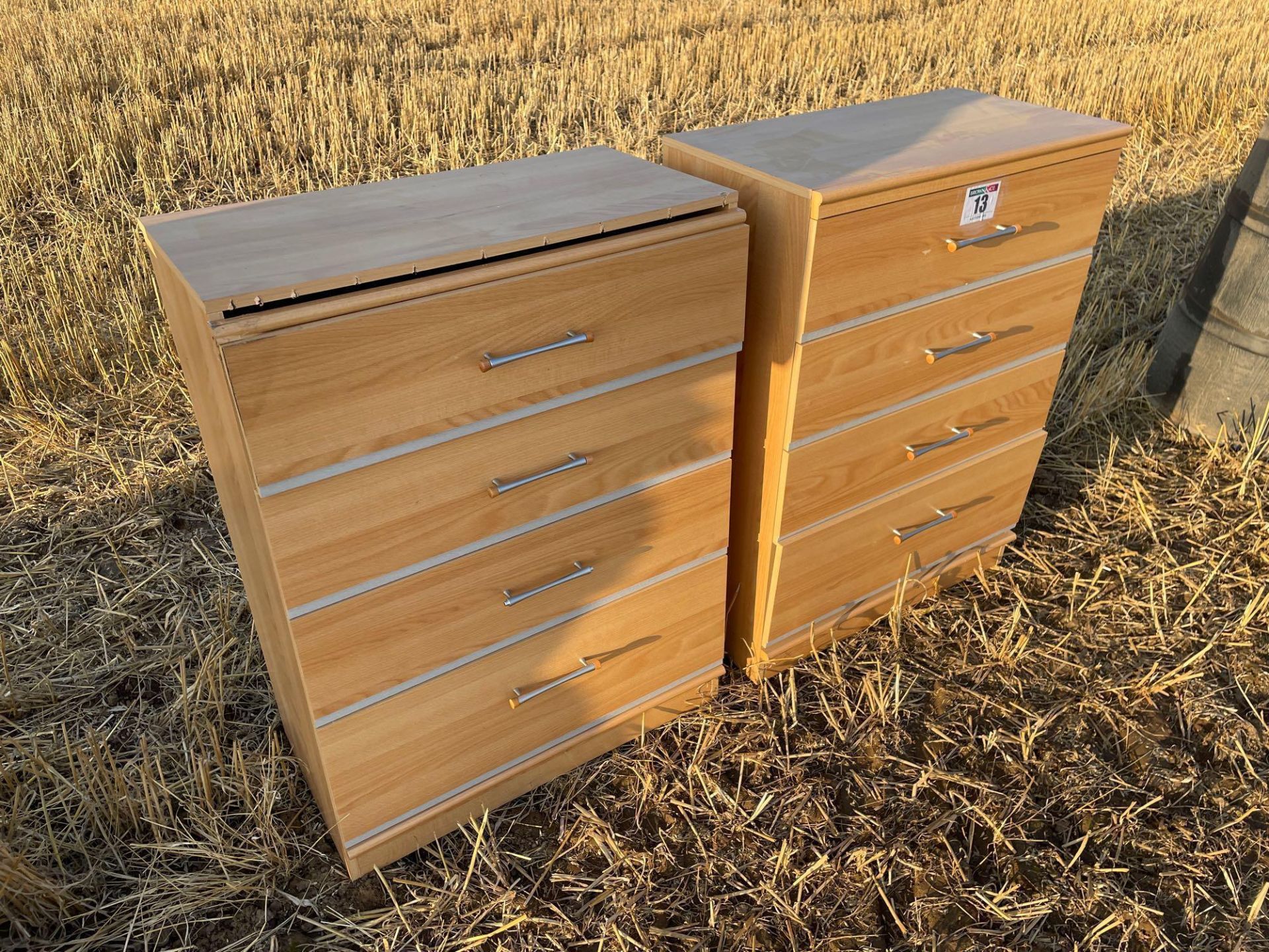 Pair chest drawers