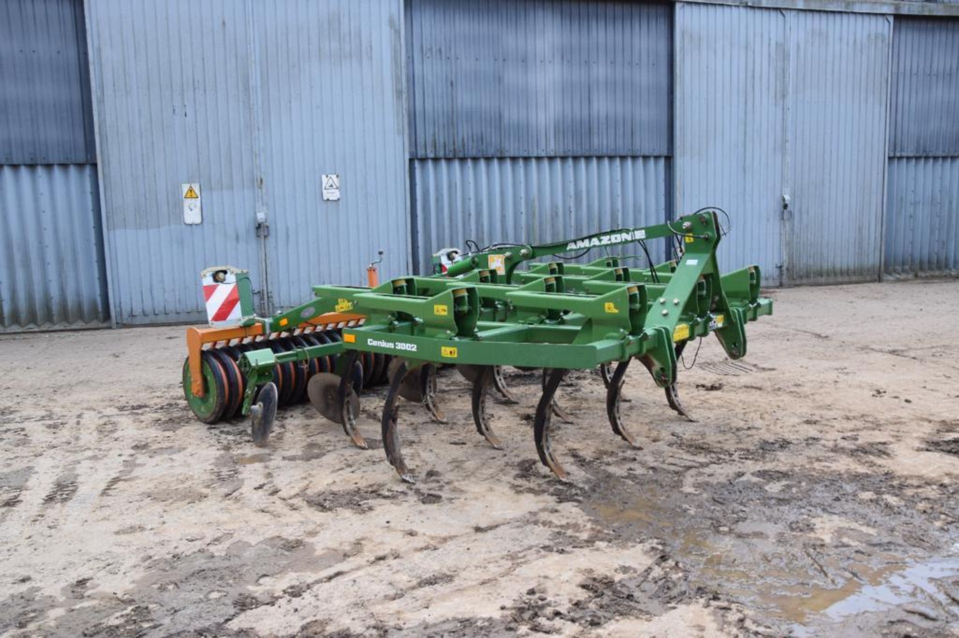 2012 Amazone Cenius 3002 3m cultivator with tines, discs and packer. Serial No: CXS0001513. Manual i - Image 7 of 17