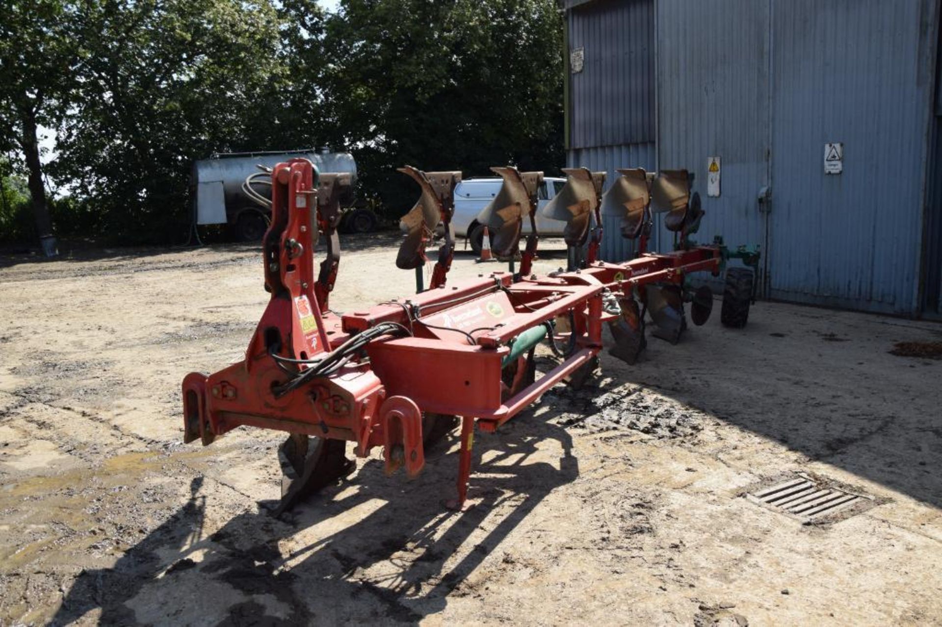 2015 Kverneland LO100 Vario-mat 6f (5+1) reversible on land/in furrow plough with hydraulic vari-wid - Image 5 of 10