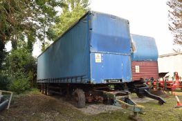 1995 Curtain side trailer, tri-axle, 45ft with front dolly