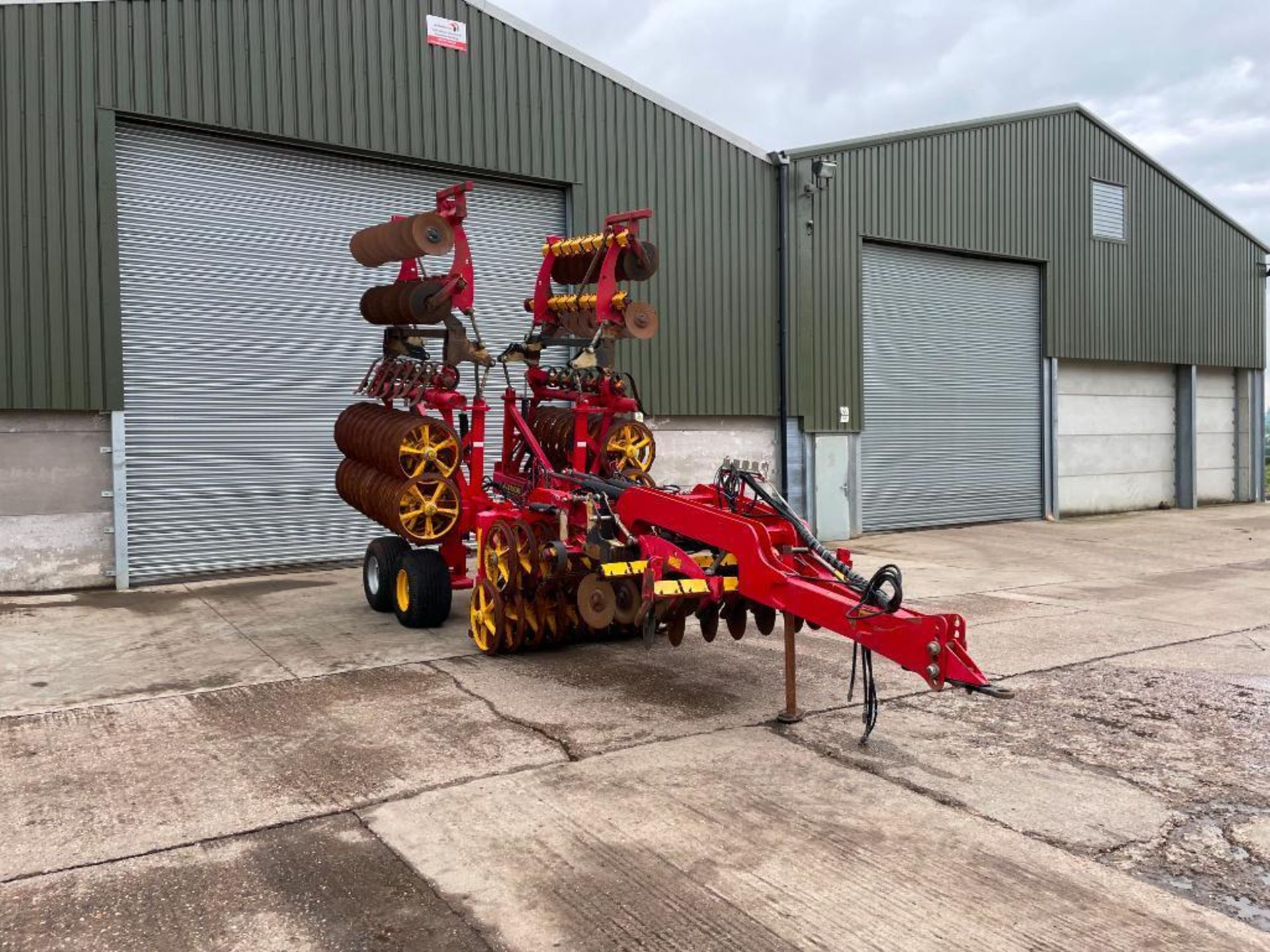 Vaderstad Rexius Twin 630 with front discs, ring packers and levelling boards. NB: Manual in office - Image 2 of 11