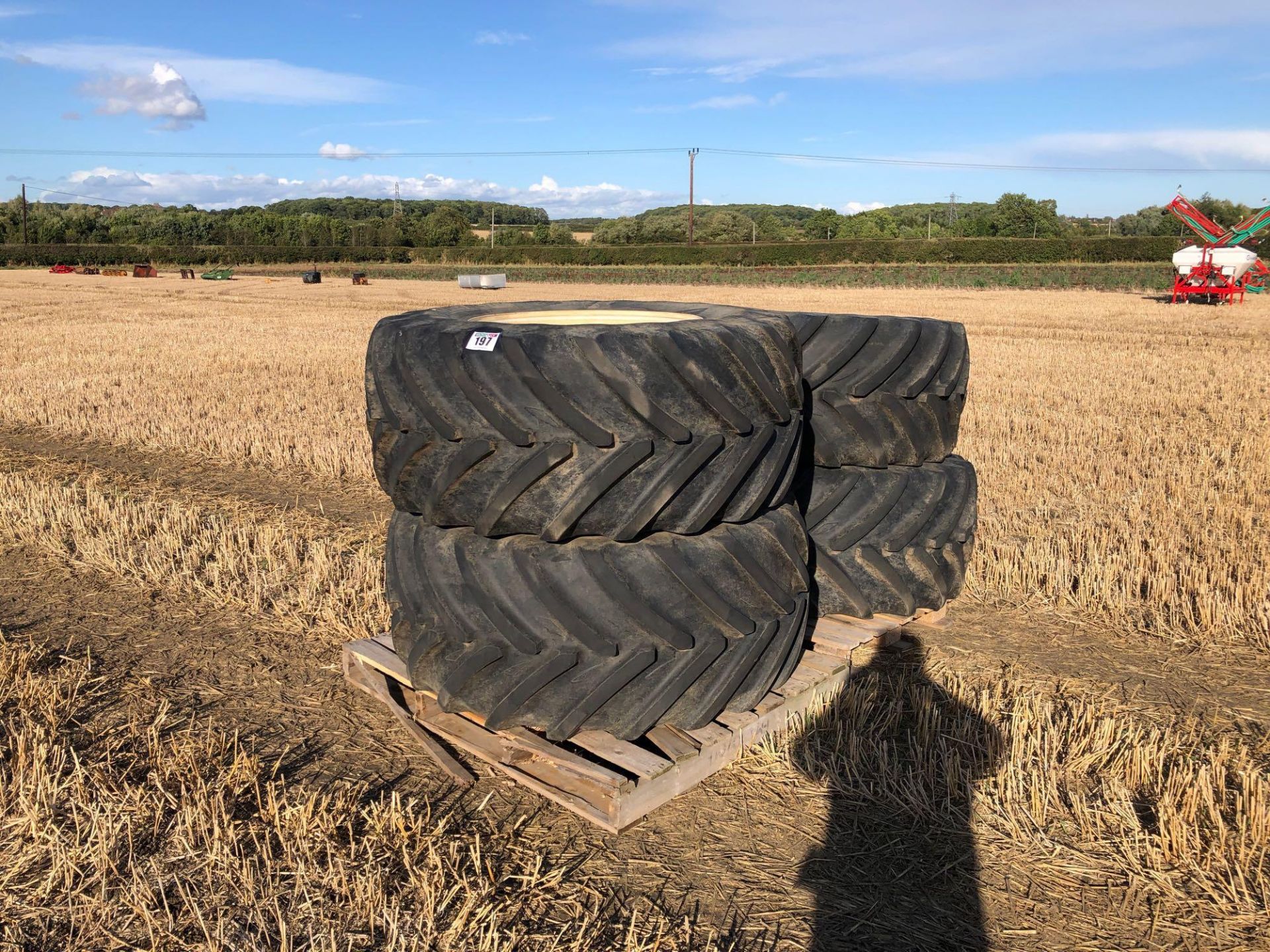 Set Michelin 600/60R28 wheels and tyres to suit Househam Merlin sprayer