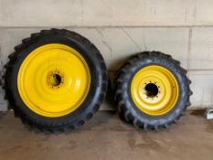 Row Crops, Rear 380/90 R50, Front 380/85 R34, 72" Centres, Tyres and Rims