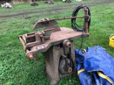 Robinson saw bench, 3ph