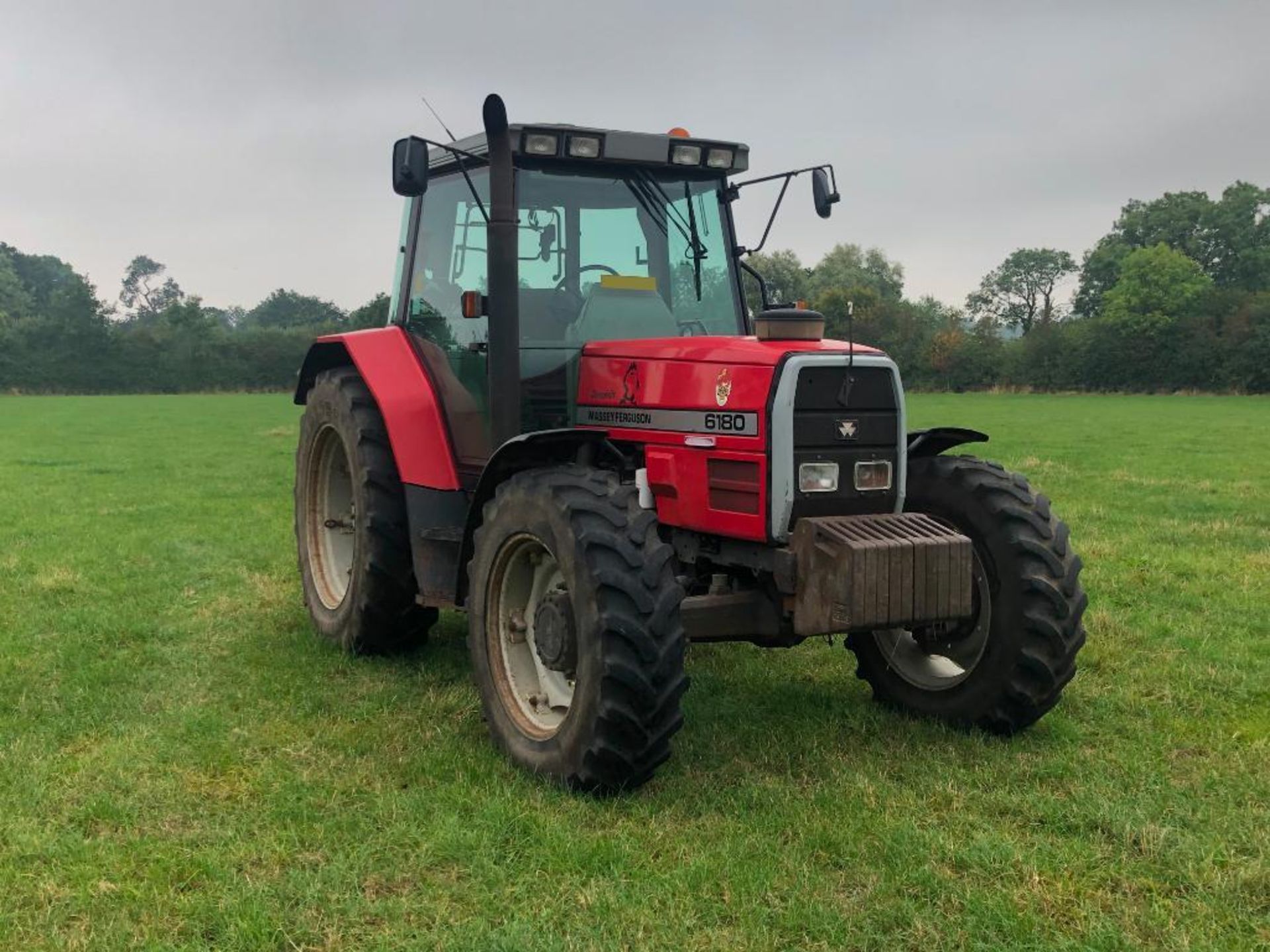 1996 Massey Ferguson 6180 Dynashift 4wd tractor with 3 manual spools and front wafer weights on 13.6 - Image 7 of 20