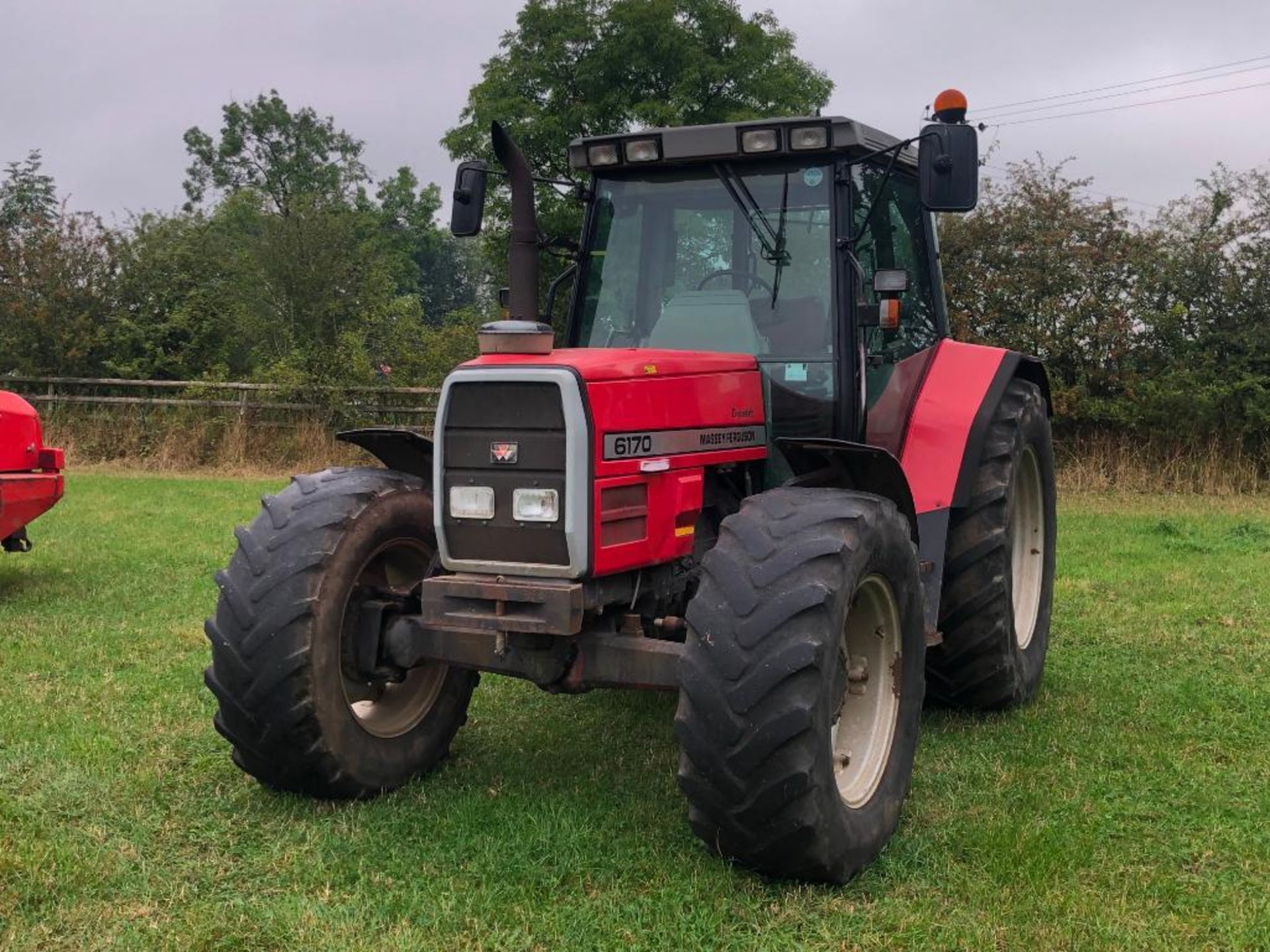 1998 Massey Ferguson 6170 Dynashift 4wd tractor with 3 manual spools on 480/65R28 front and 600/65R3 - Image 19 of 25