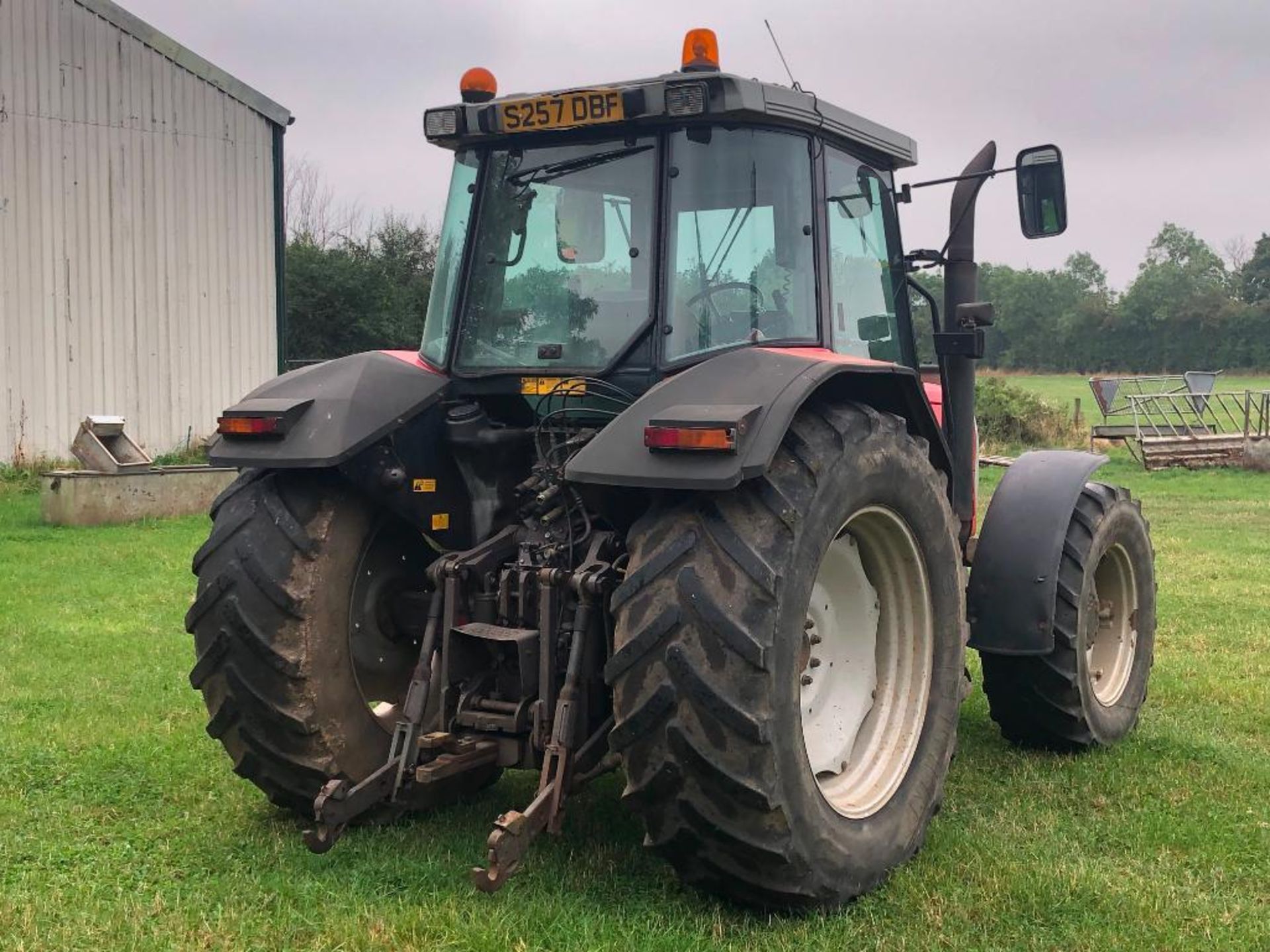 1998 Massey Ferguson 6170 Dynashift 4wd tractor with 3 manual spools on 480/65R28 front and 600/65R3 - Image 8 of 25