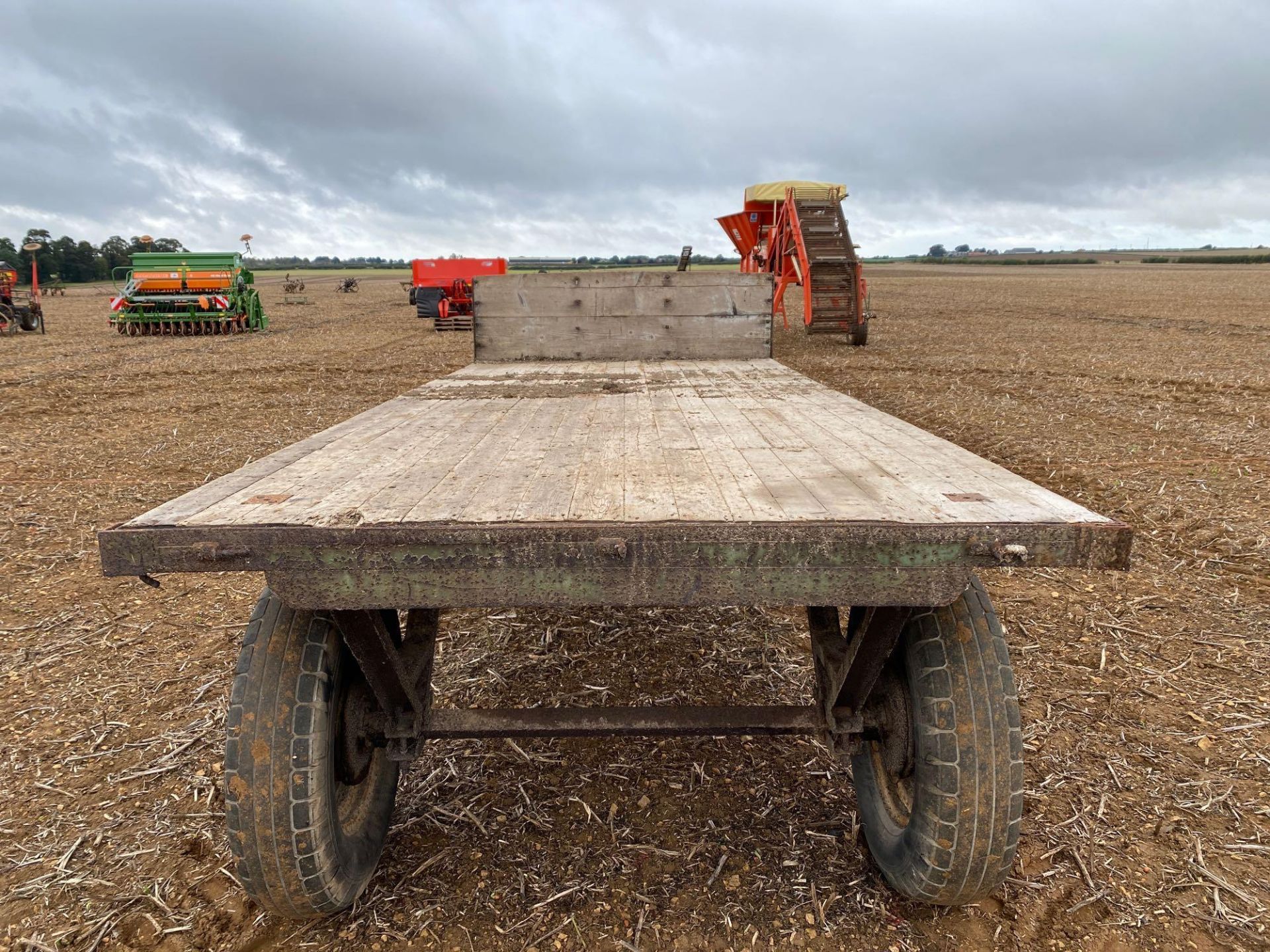 Flat bed wooden trailer - Image 3 of 6